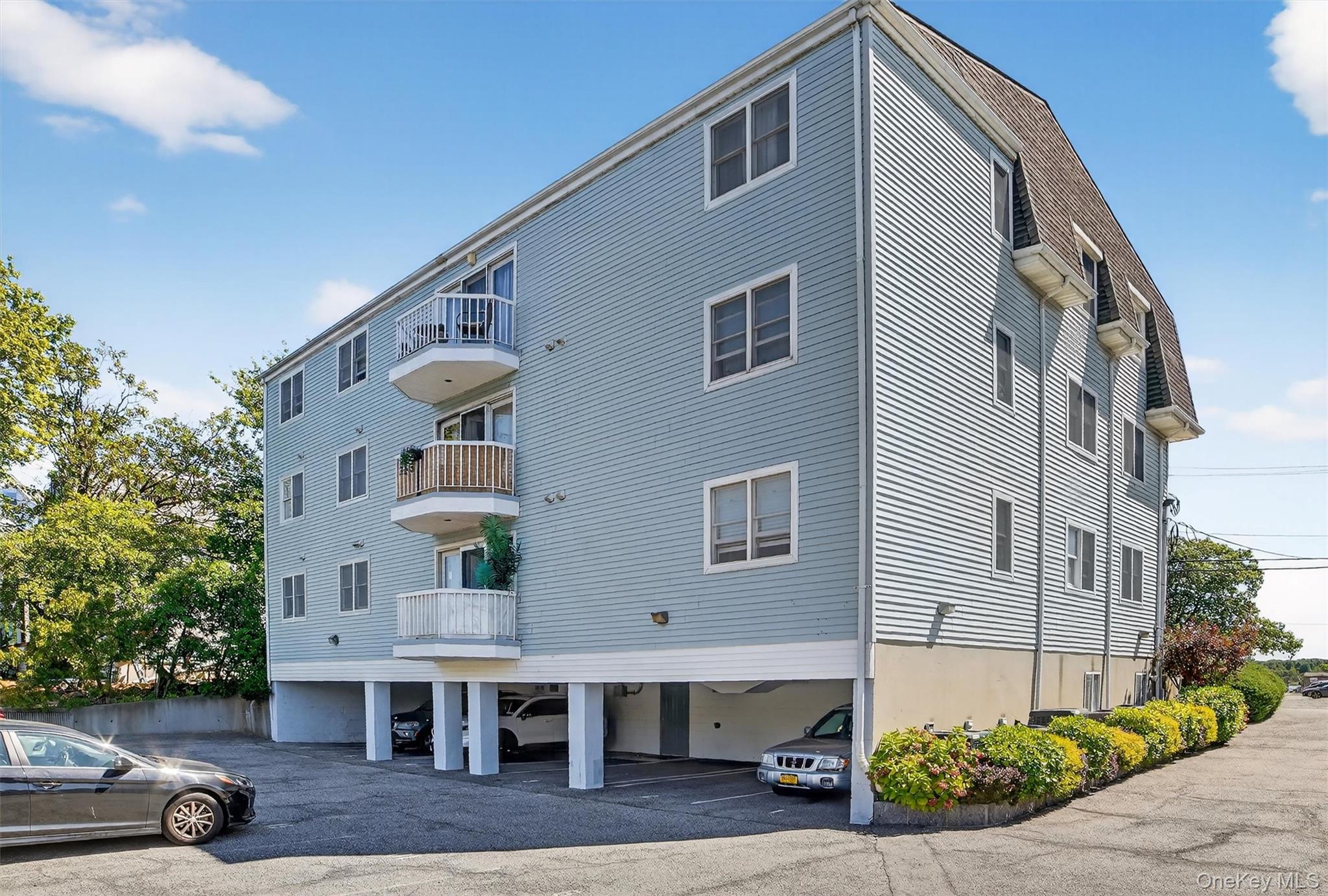 37 Harbor Lane # 2A, New Rochelle, NY 10805