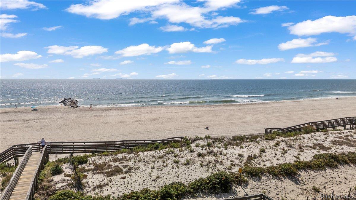 666 Shore Road # 3A, Long Beach, NY 11561