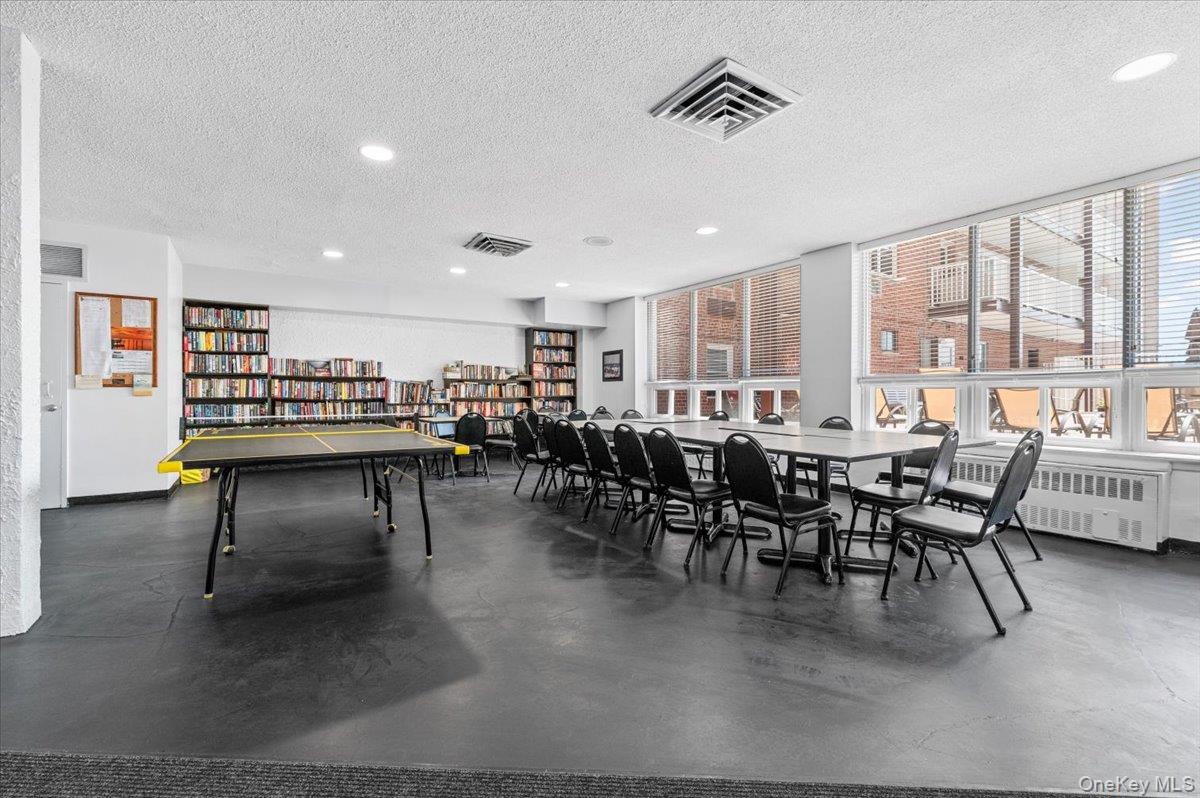 666 Shore Road # 3A, Long Beach, NY 11561