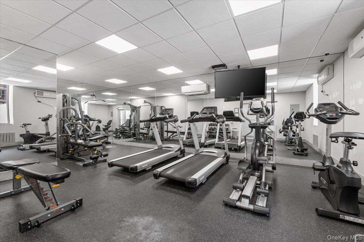 666 Shore Road # 3A, Long Beach, NY 11561