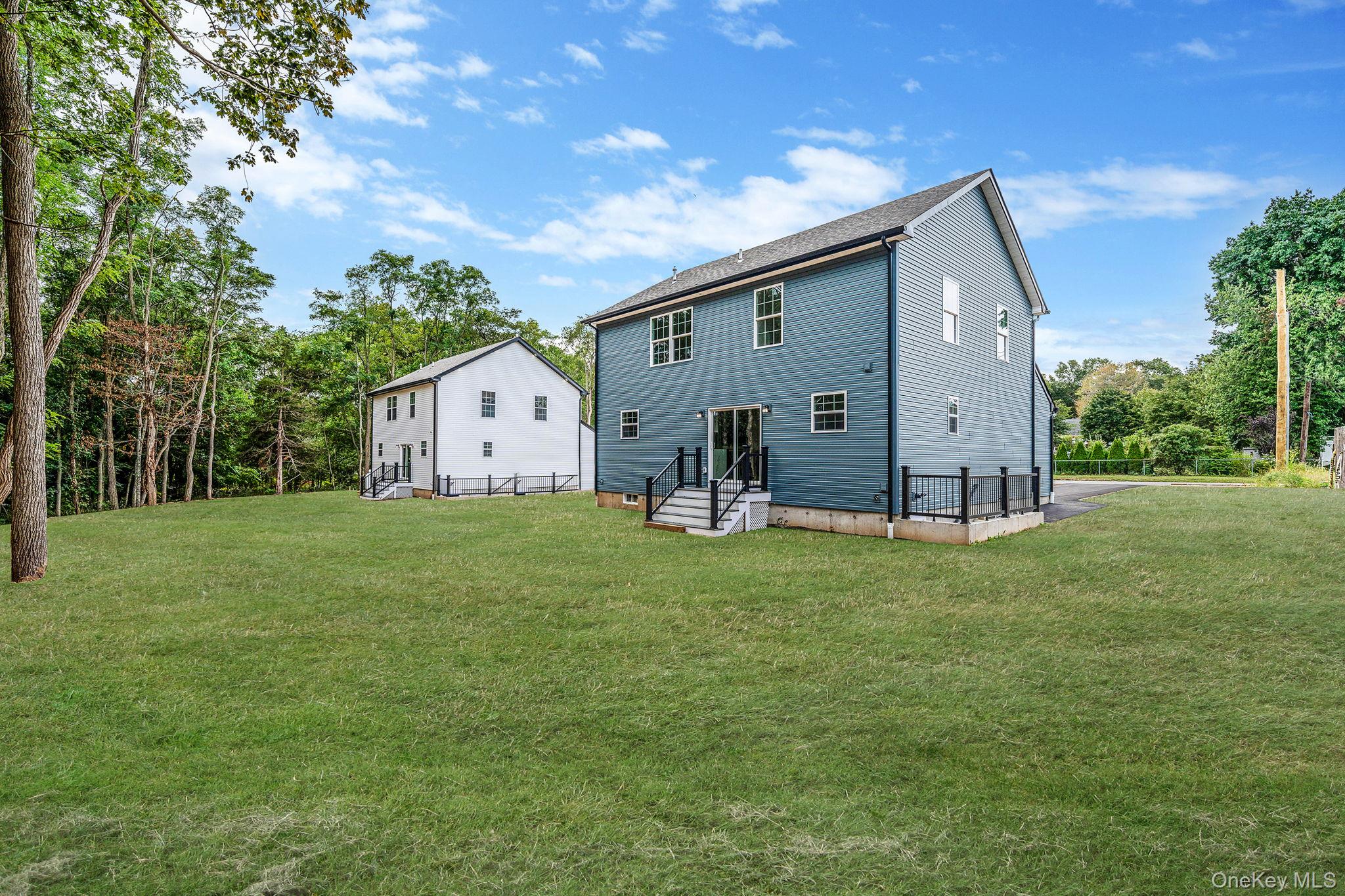 37 Lakeview Drive, Middle Island, NY 11953