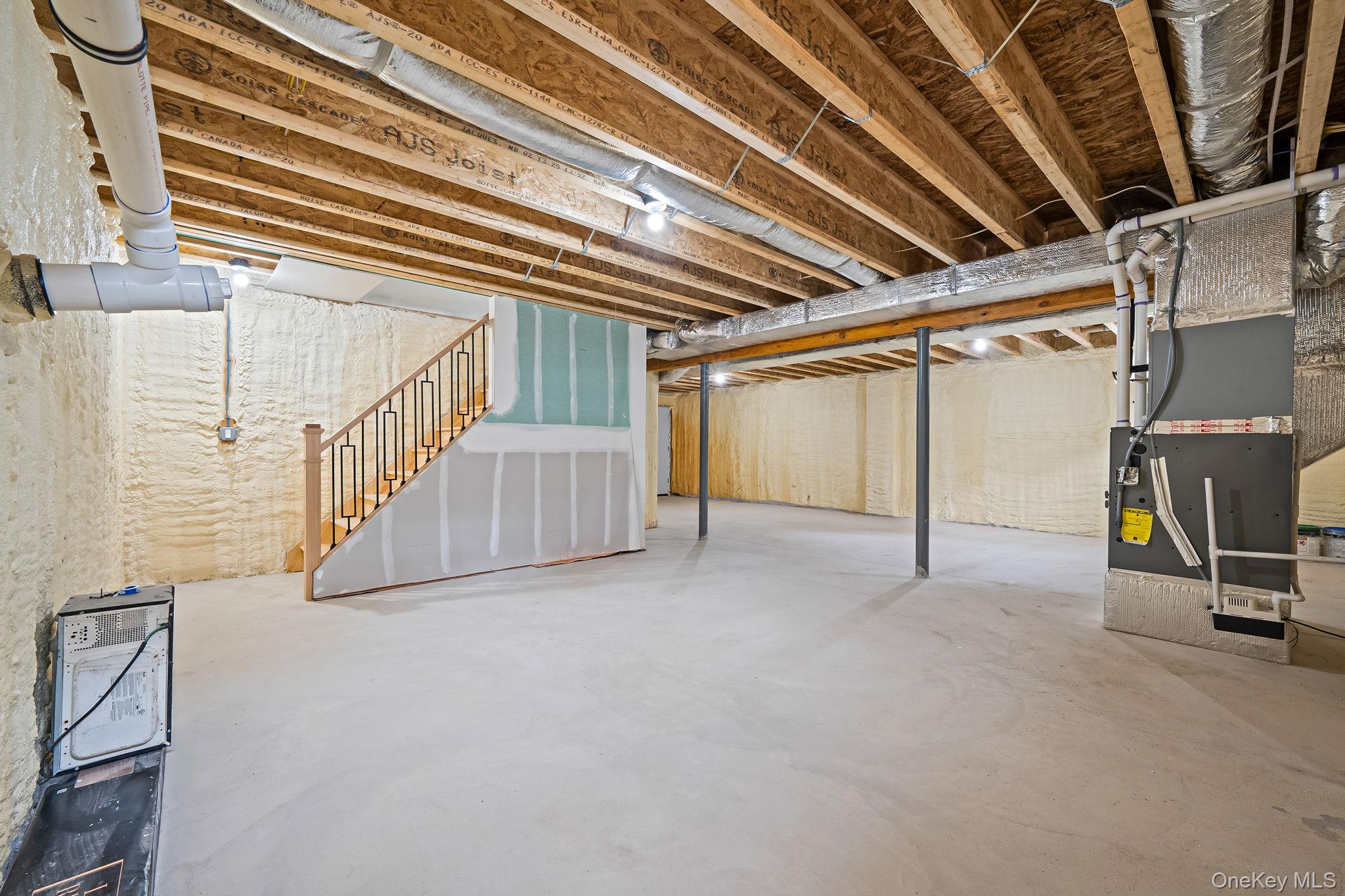 37 Lakeview Drive, Middle Island, NY 11953