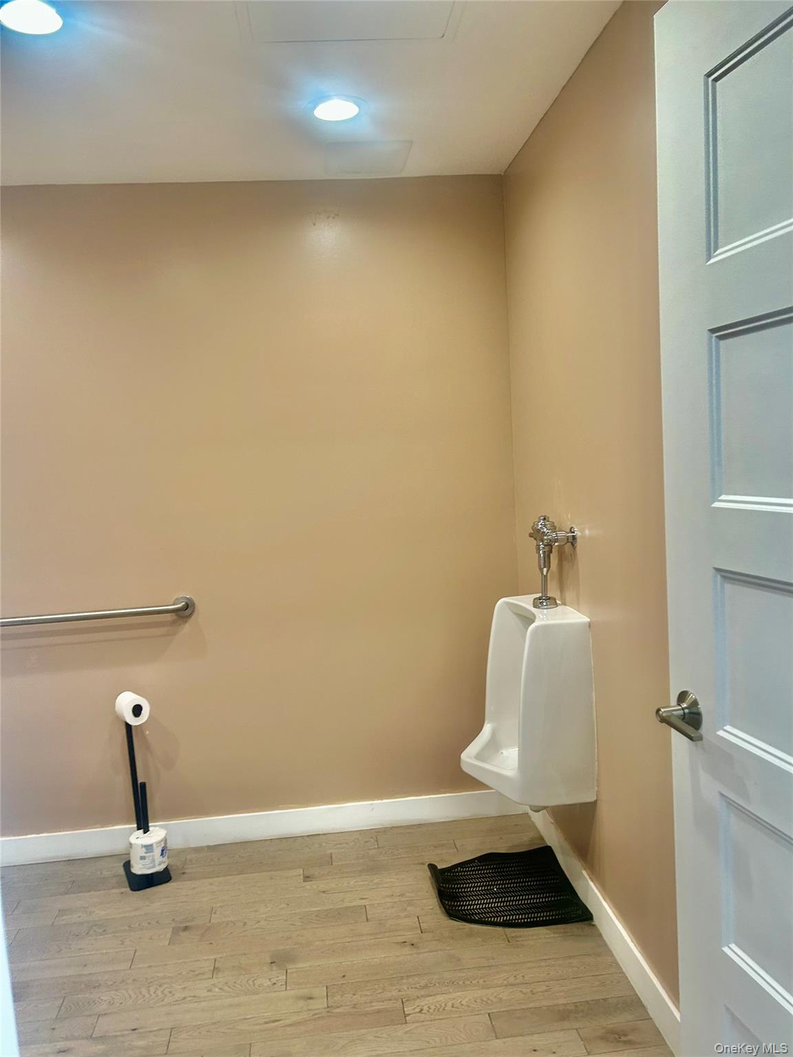 312-316 City Island Avenue, Bronx, NY 10464