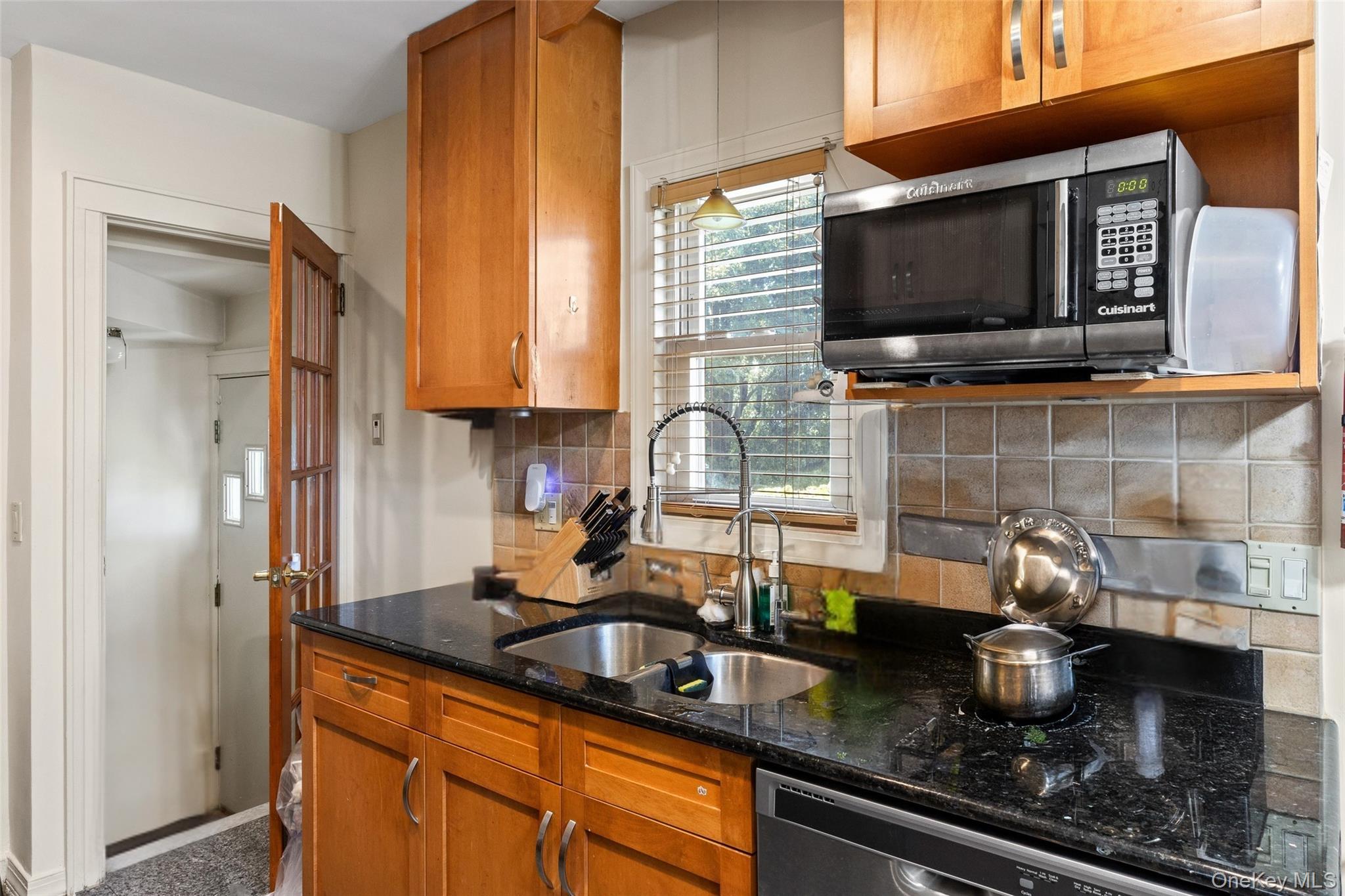 51 Stephen Avenue, New Hyde Park, NY 11040