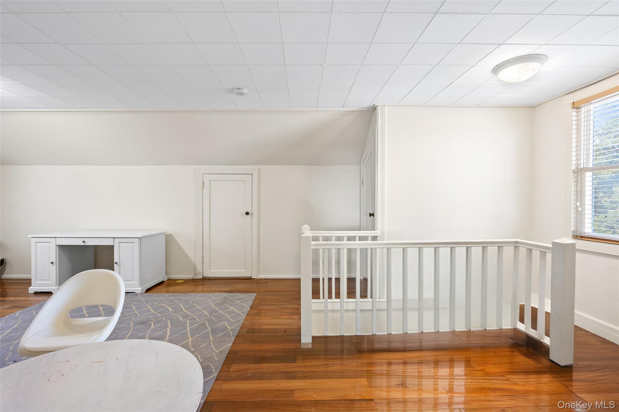 51 Stephen Avenue, New Hyde Park, NY 11040