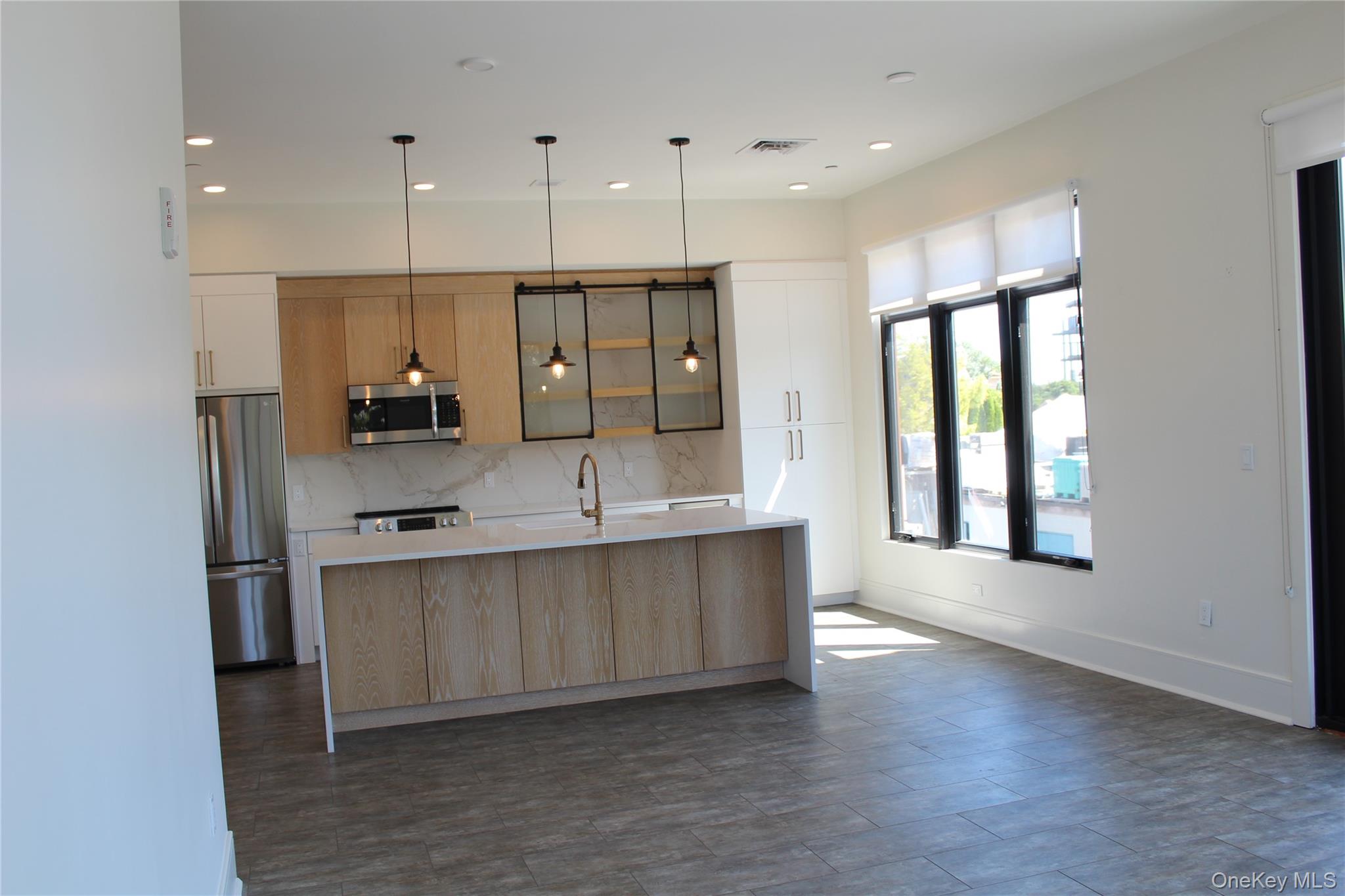 331 E Main Street # 210, Riverhead, NY 11901