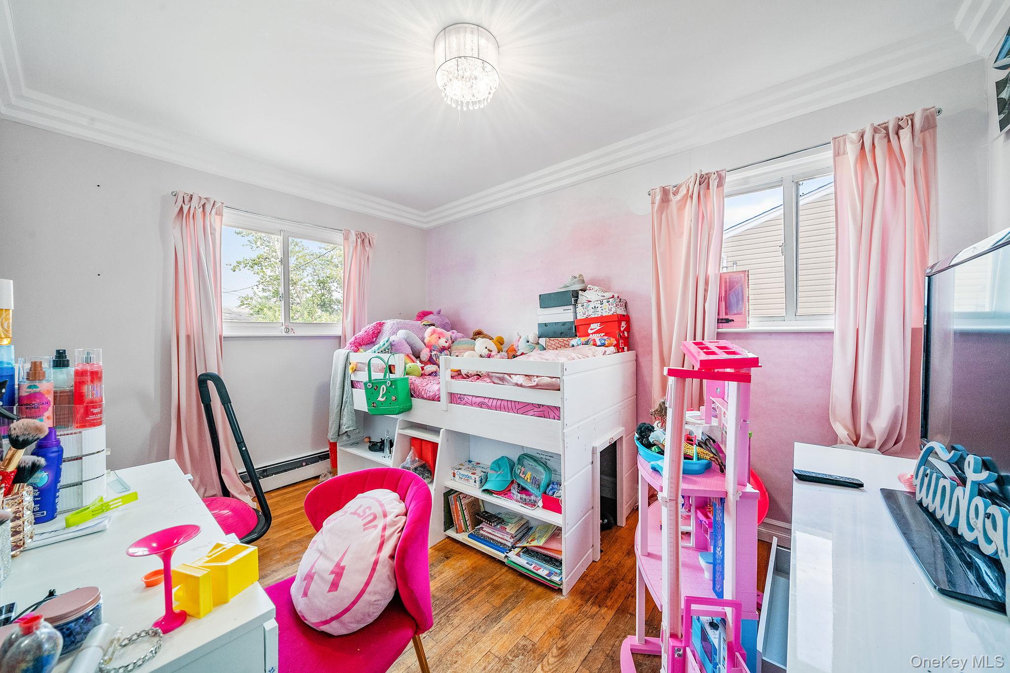 1 Ozone Place, Massapequa, NY 11758