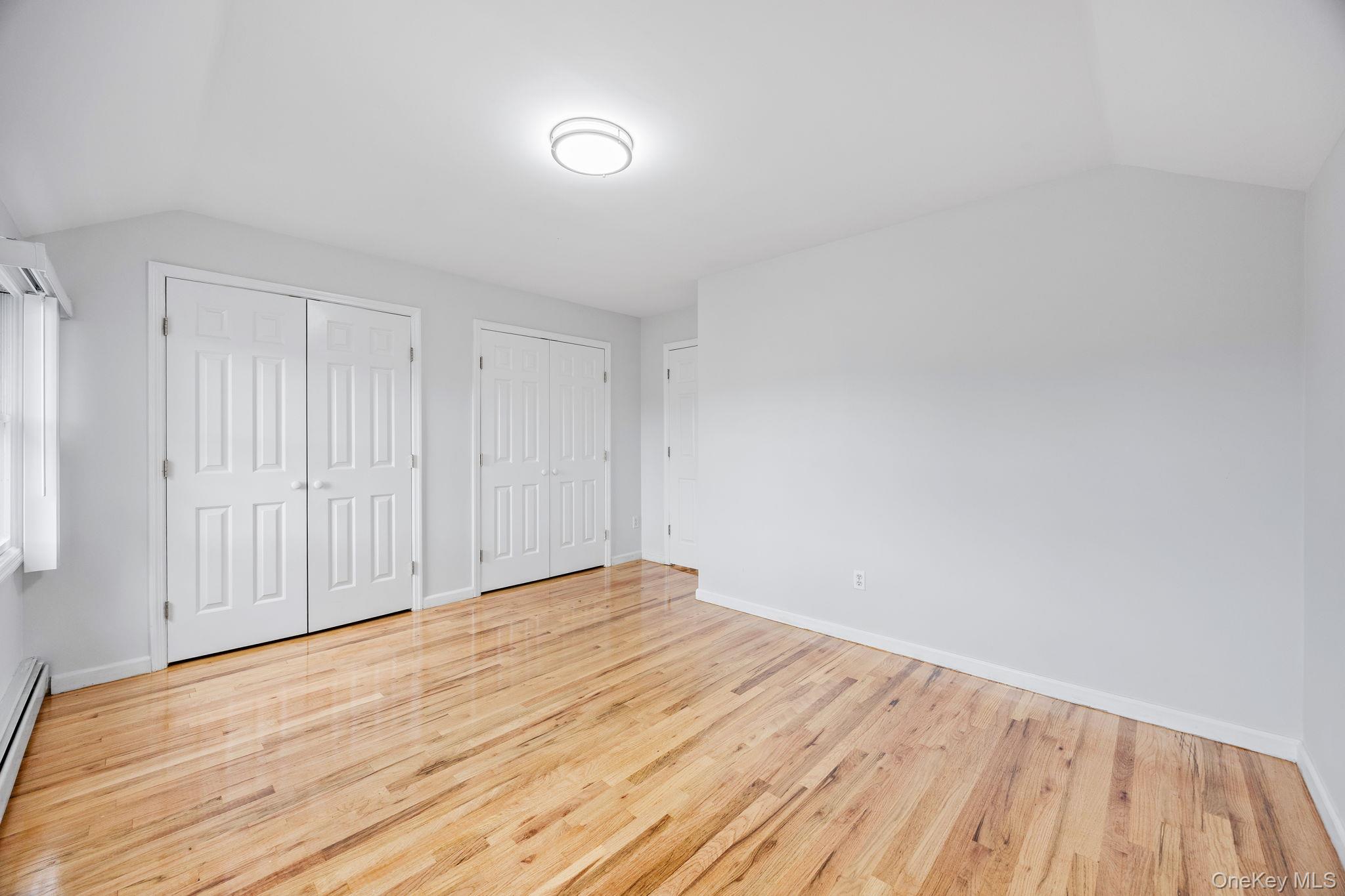 221-18 91st Road, Queens Village, NY 11428