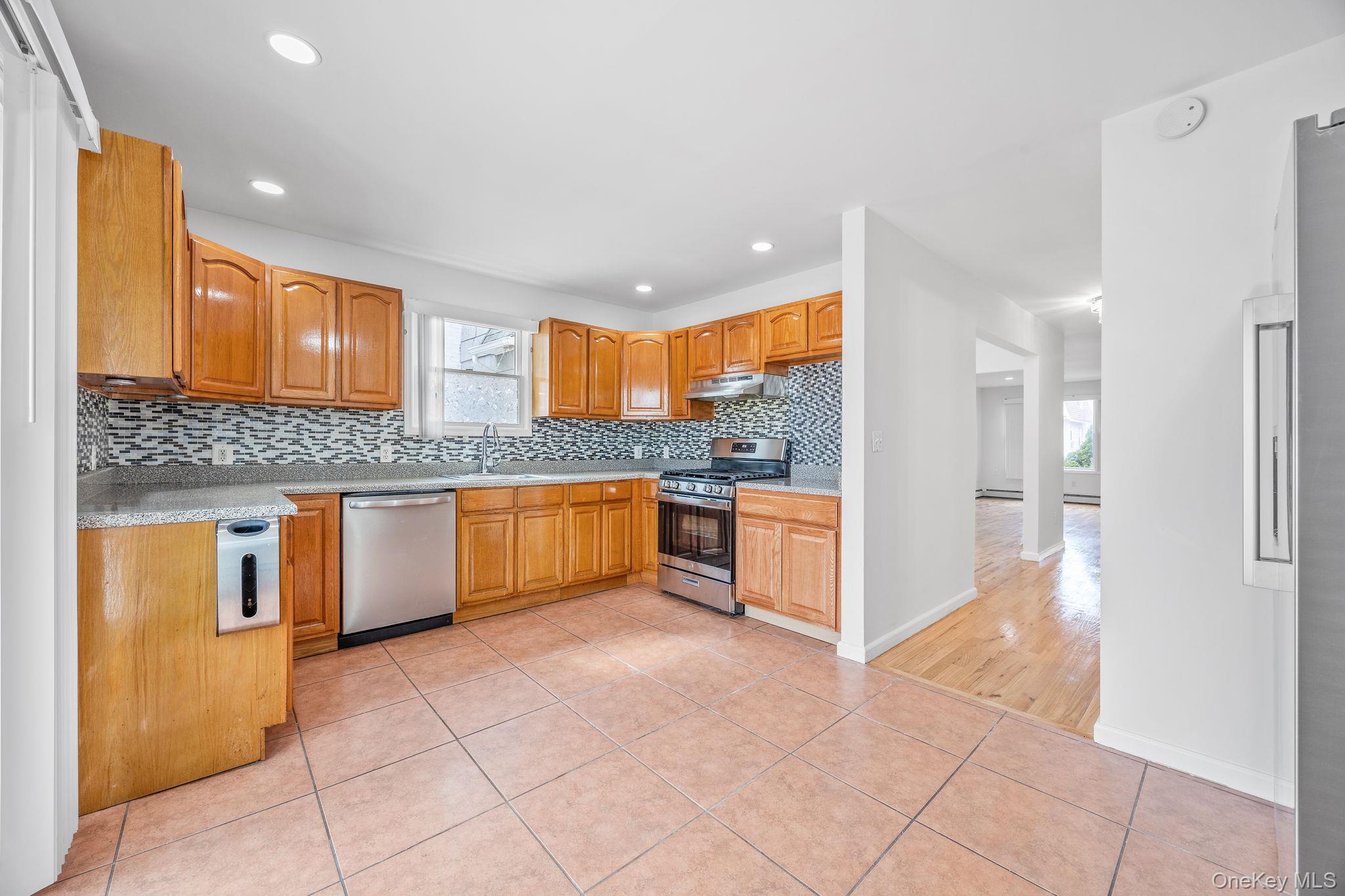 221-18 91st Road, Queens Village, NY 11428