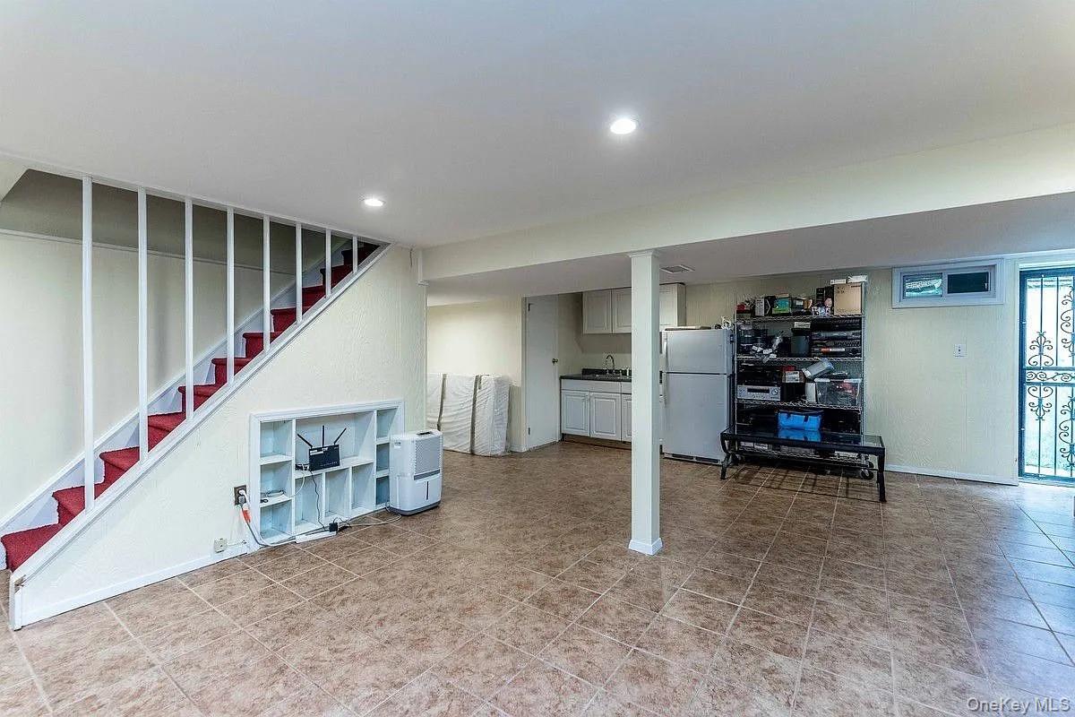 64-64 Bell Boulevard, Bayside, NY 11364