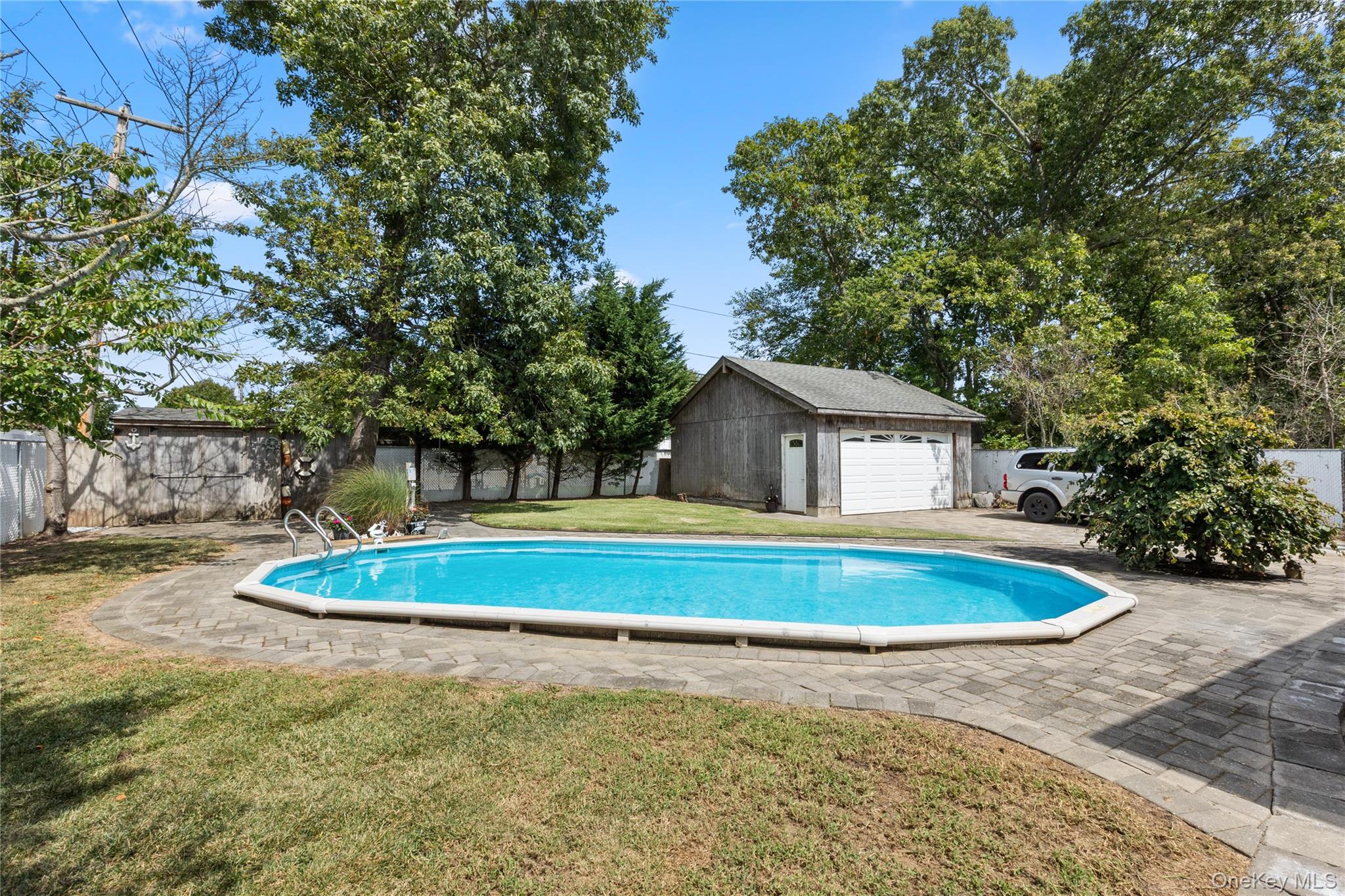 43 Tracy Lane, East Islip, NY 11730