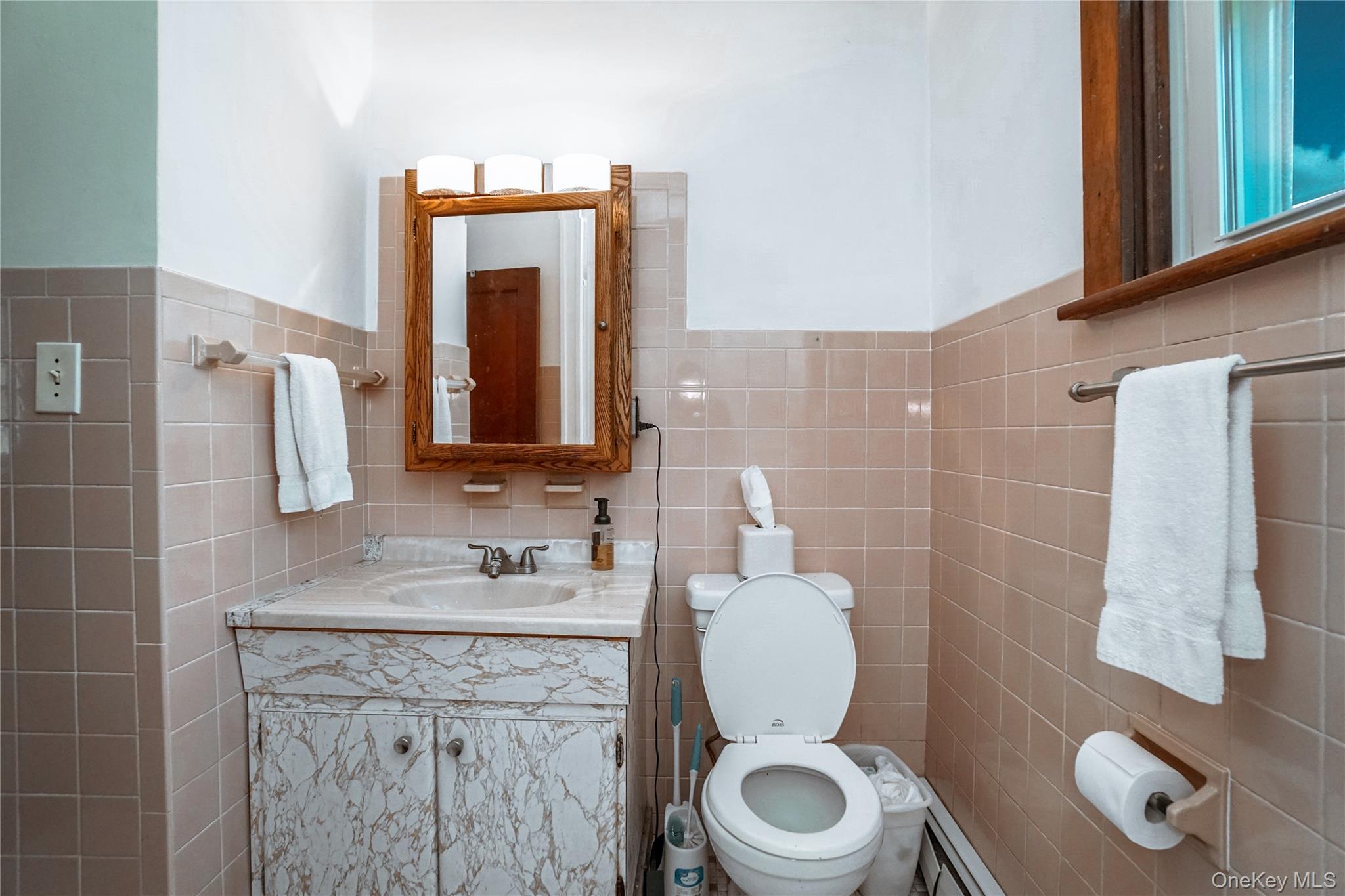 44 Cedar Avenue, New Windsor, NY 12553