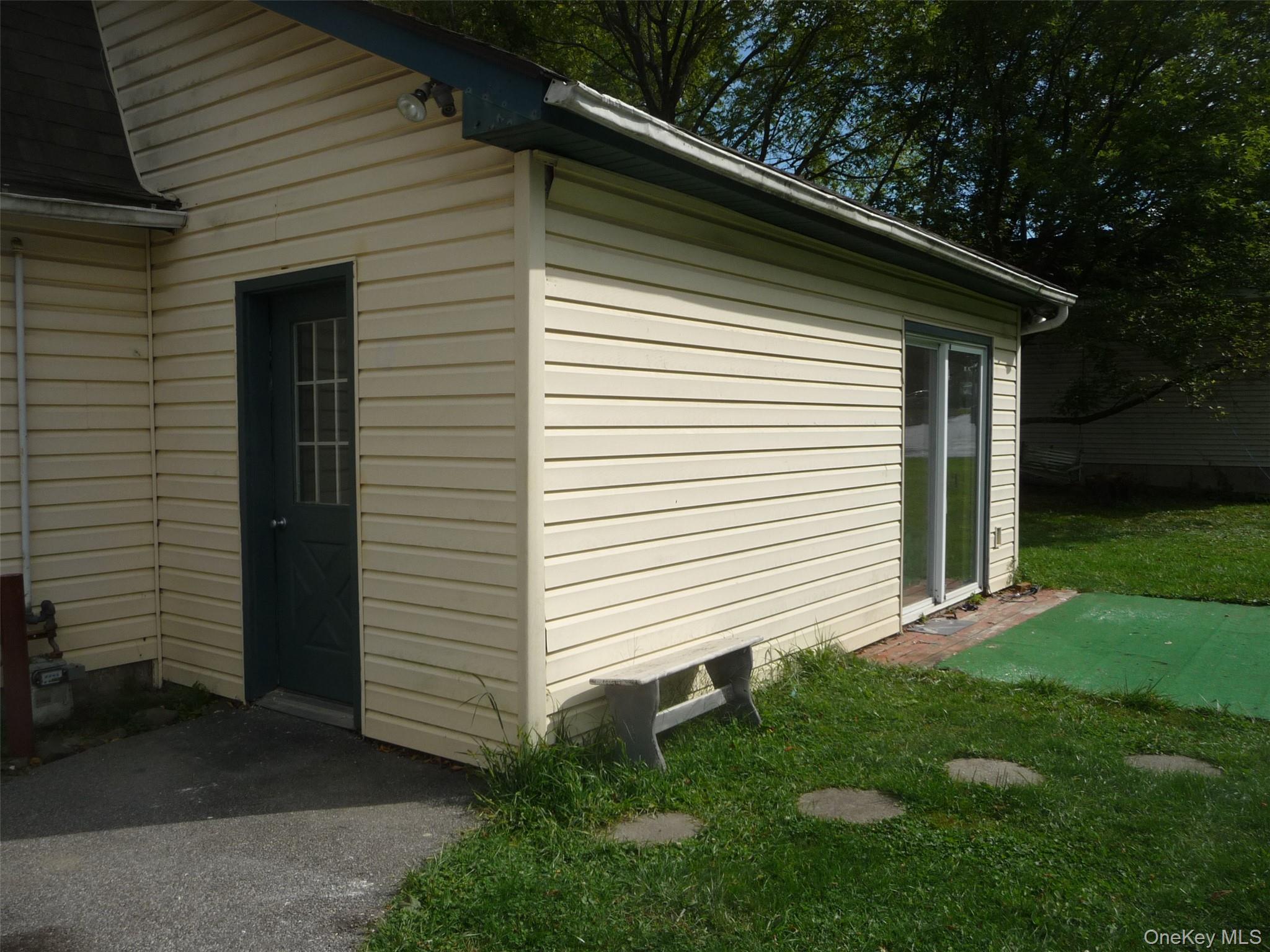 67 Hulse Avenue, Middletown, NY 10940