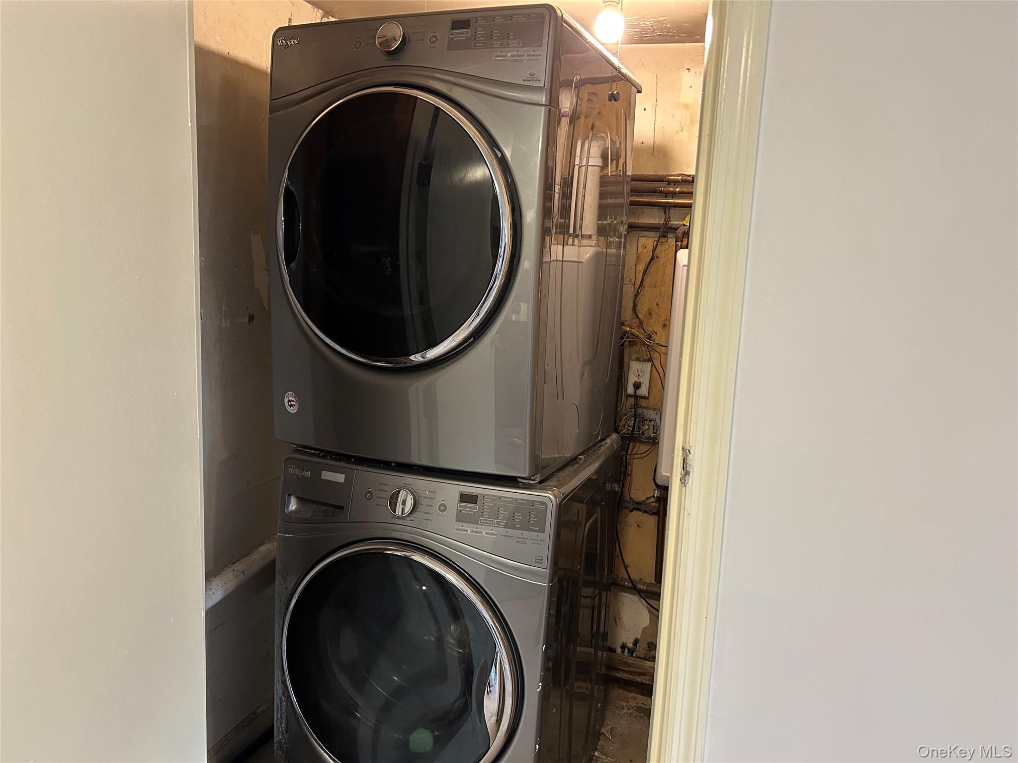 67 Hulse Avenue, Middletown, NY 10940