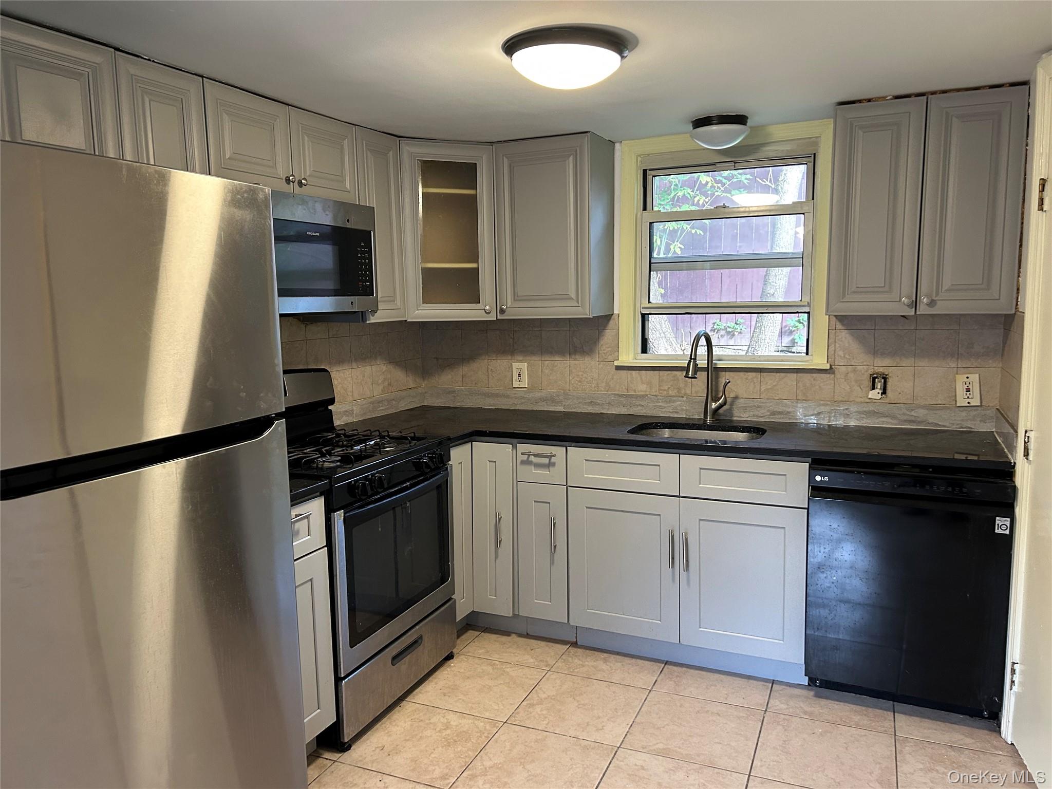 67 Hulse Avenue, Middletown, NY 10940