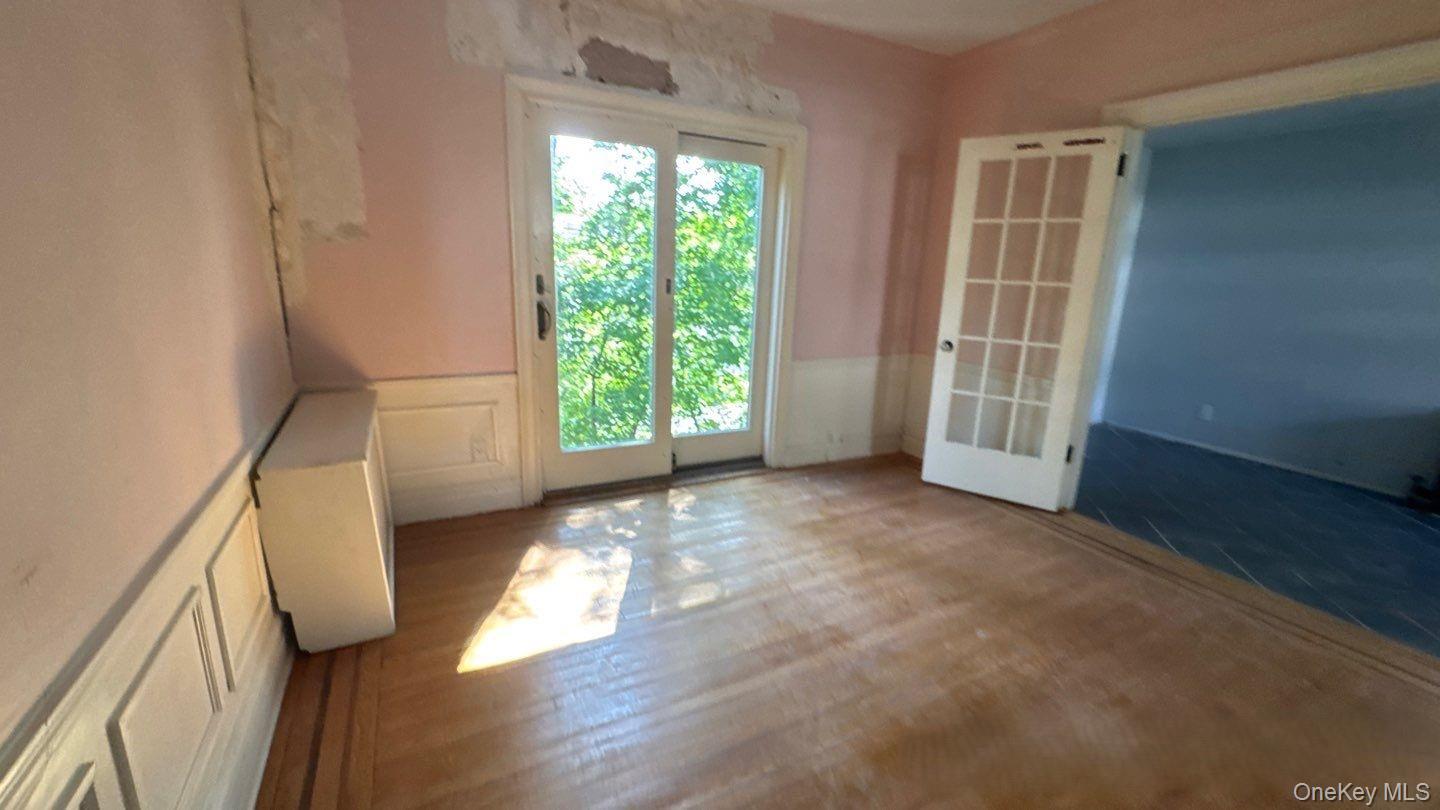 42 Stratford Road, Scarsdale, NY 10583