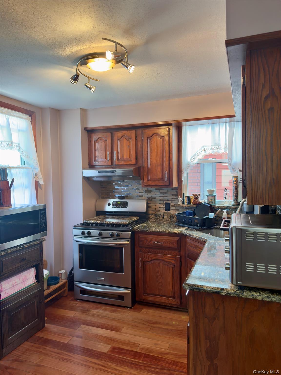 7842 64th Lane, Glendale, NY 11385