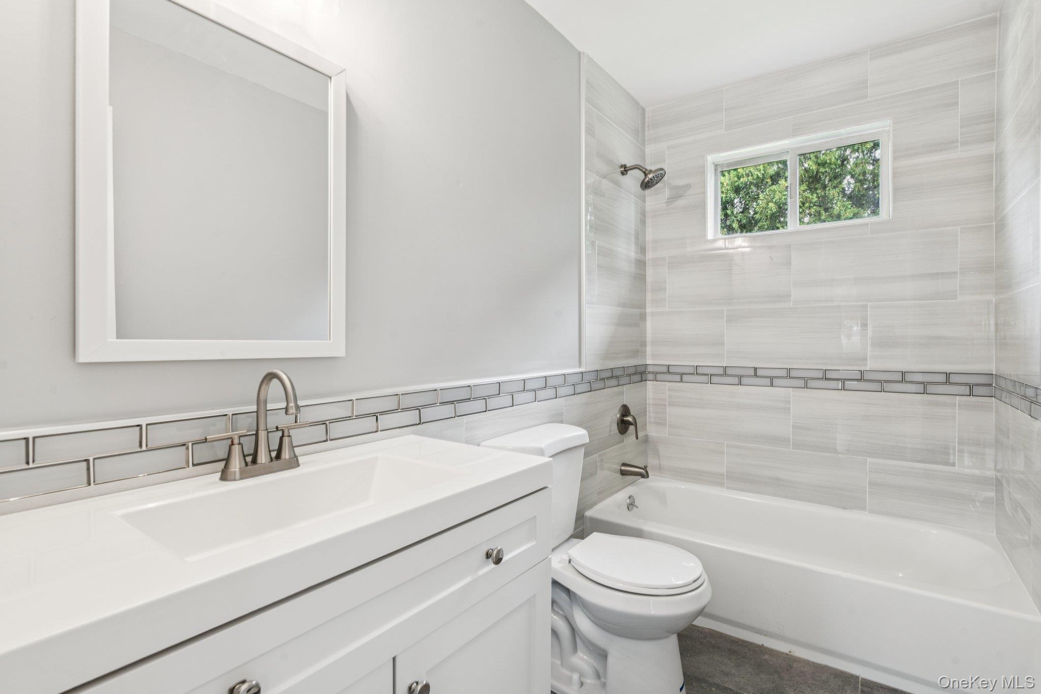 25 Candlewood Road, Bay Shore, NY 11706