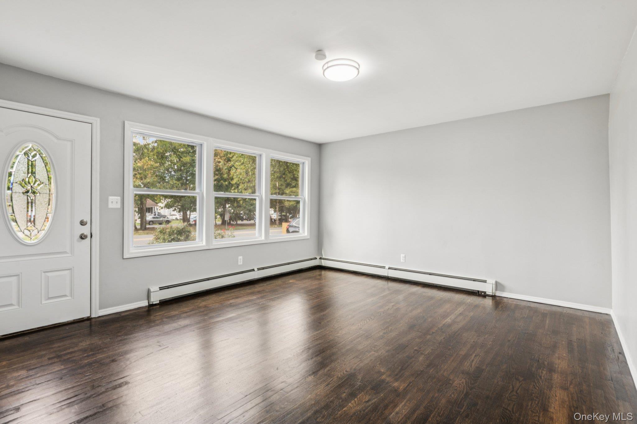 25 Candlewood Road, Bay Shore, NY 11706