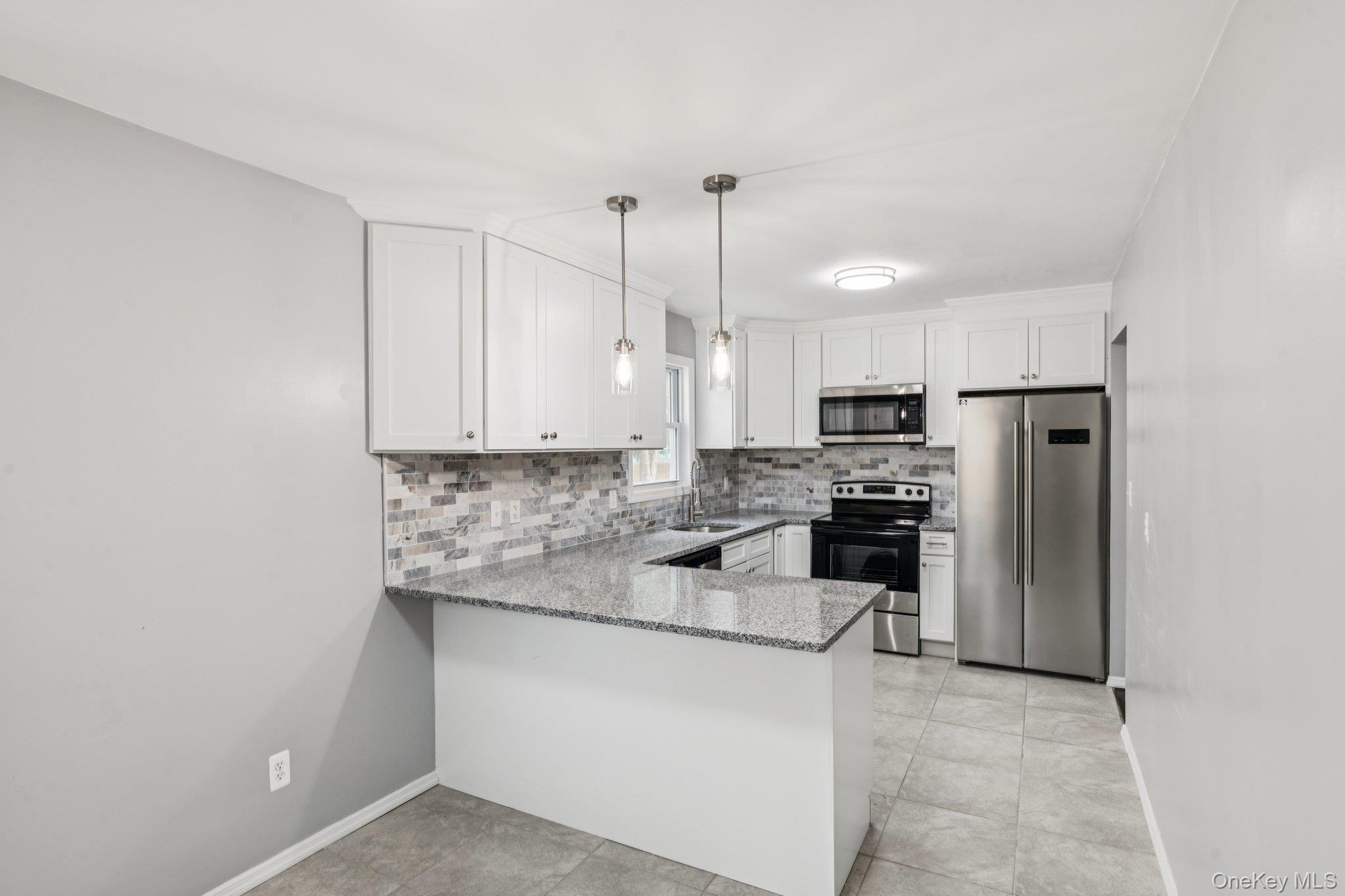 25 Candlewood Road, Bay Shore, NY 11706