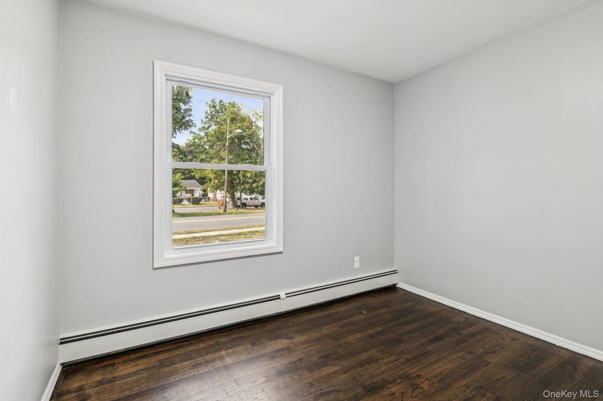 25 Candlewood Road, Bay Shore, NY 11706