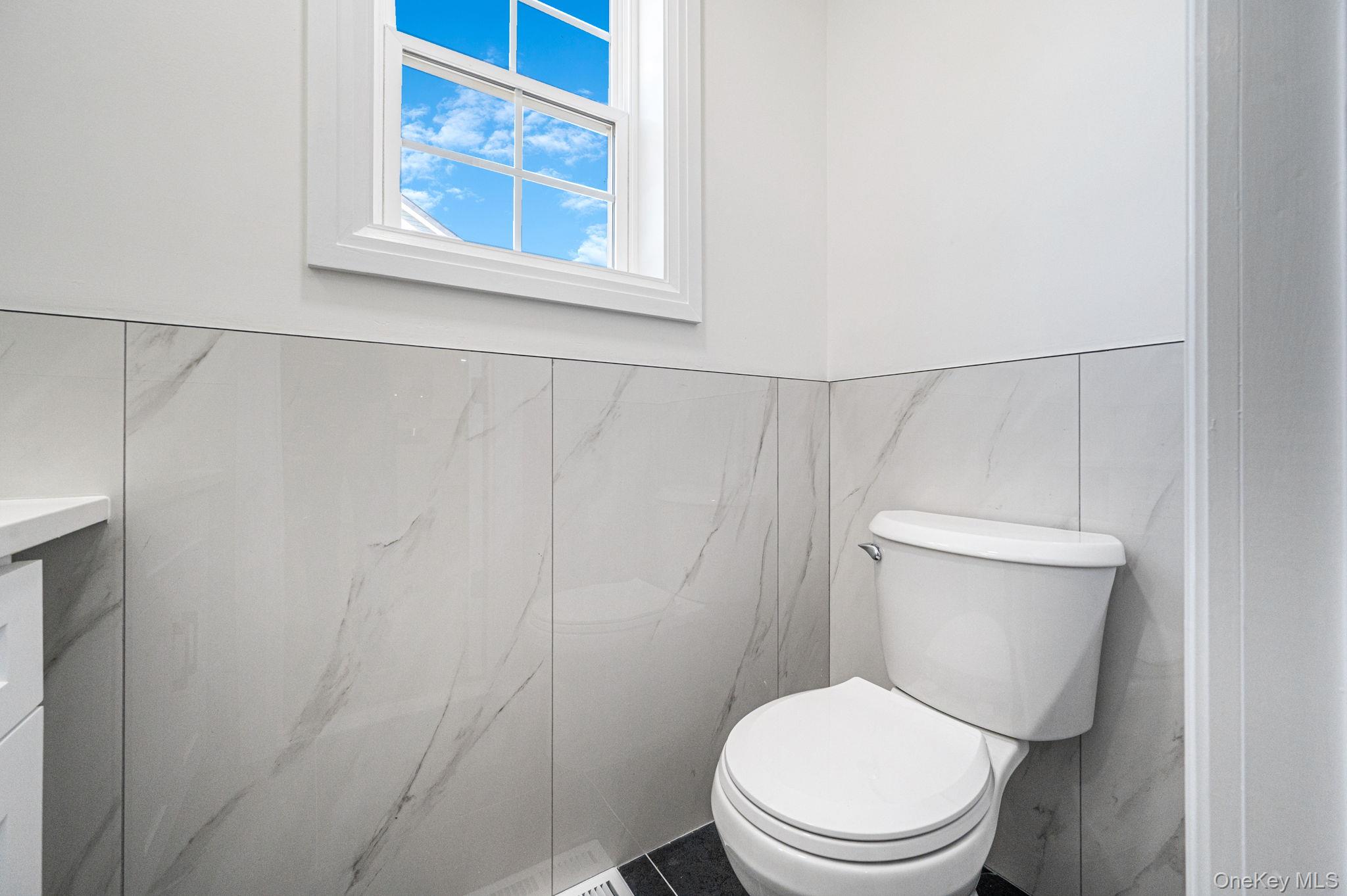 39 Lakeview Drive, Middle Island, NY 11953