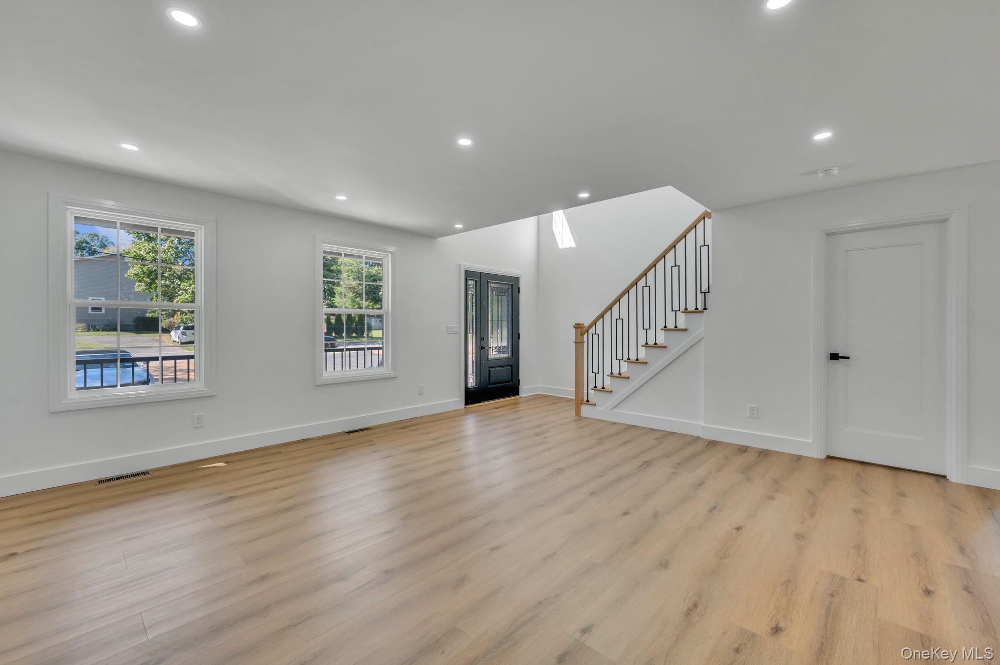 39 Lakeview Drive, Middle Island, NY 11953