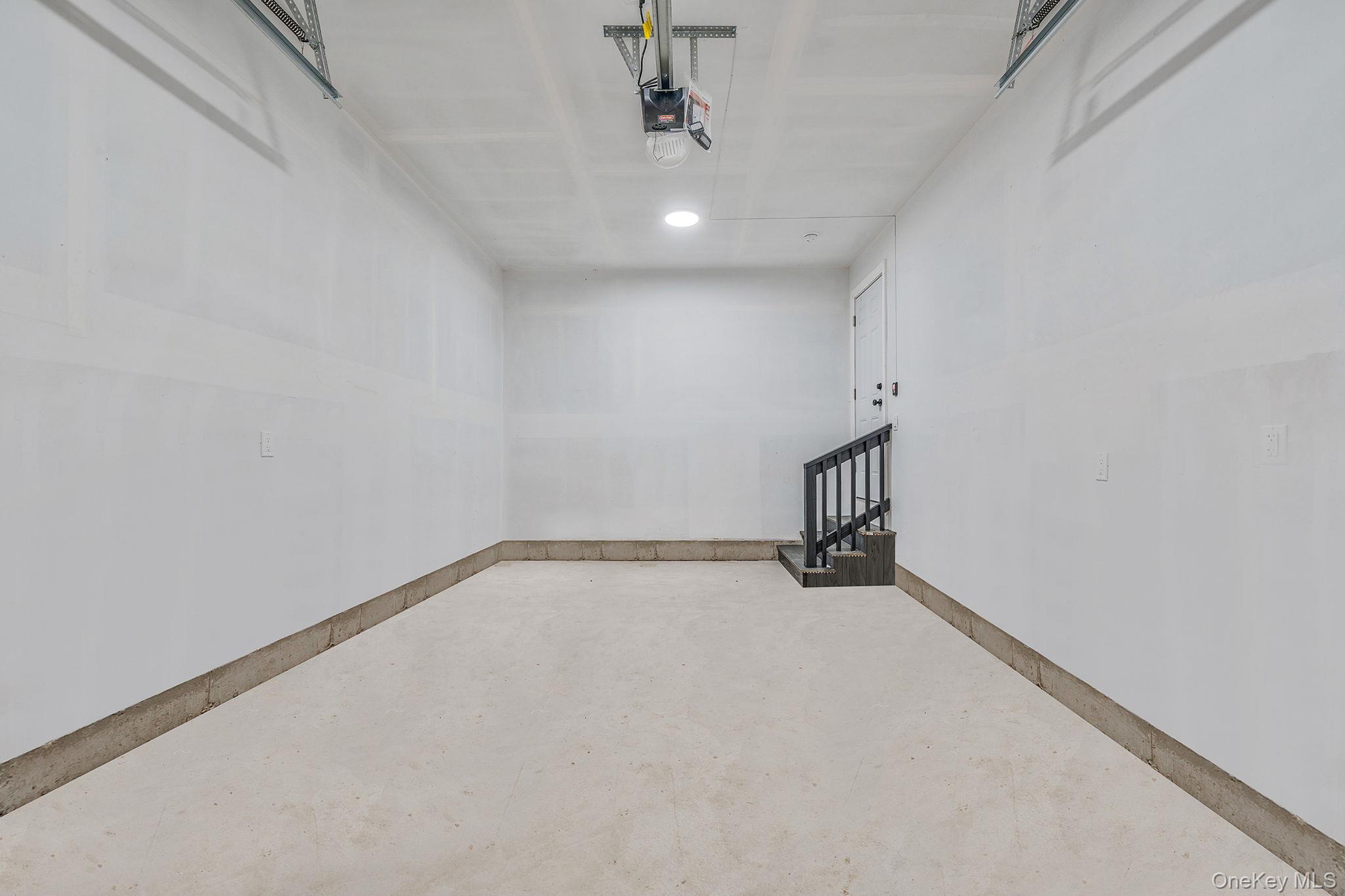 39 Lakeview Drive, Middle Island, NY 11953