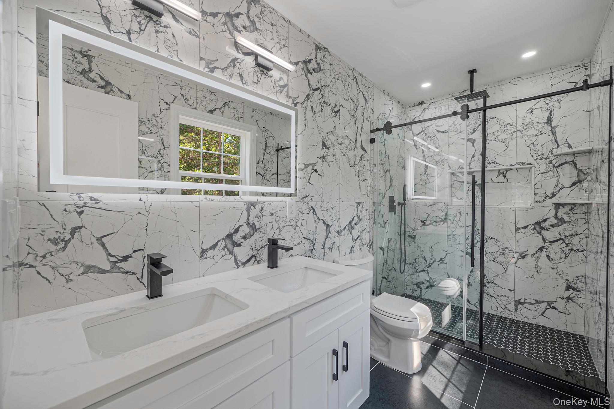 39 Lakeview Drive, Middle Island, NY 11953