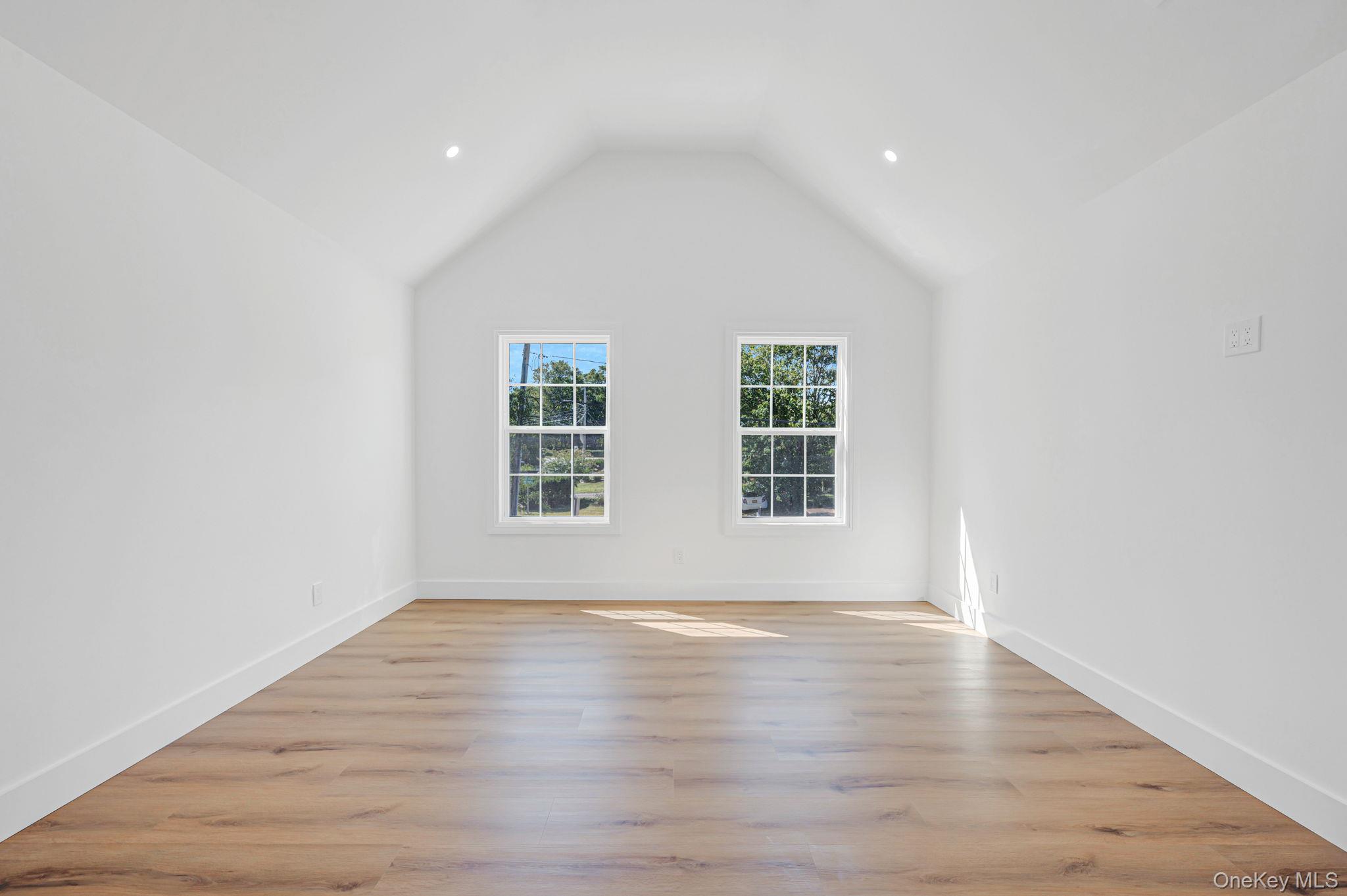 39 Lakeview Drive, Middle Island, NY 11953