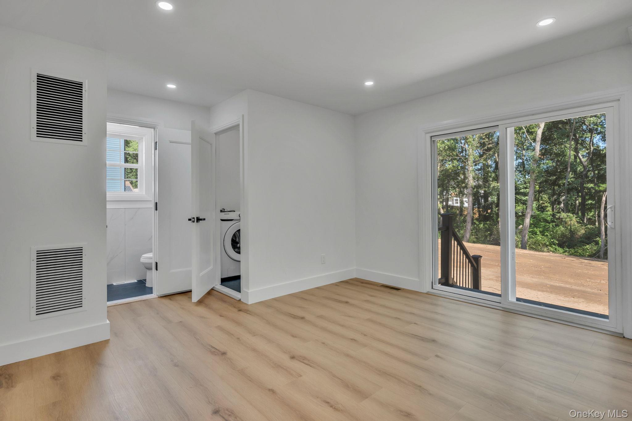 39 Lakeview Drive, Middle Island, NY 11953