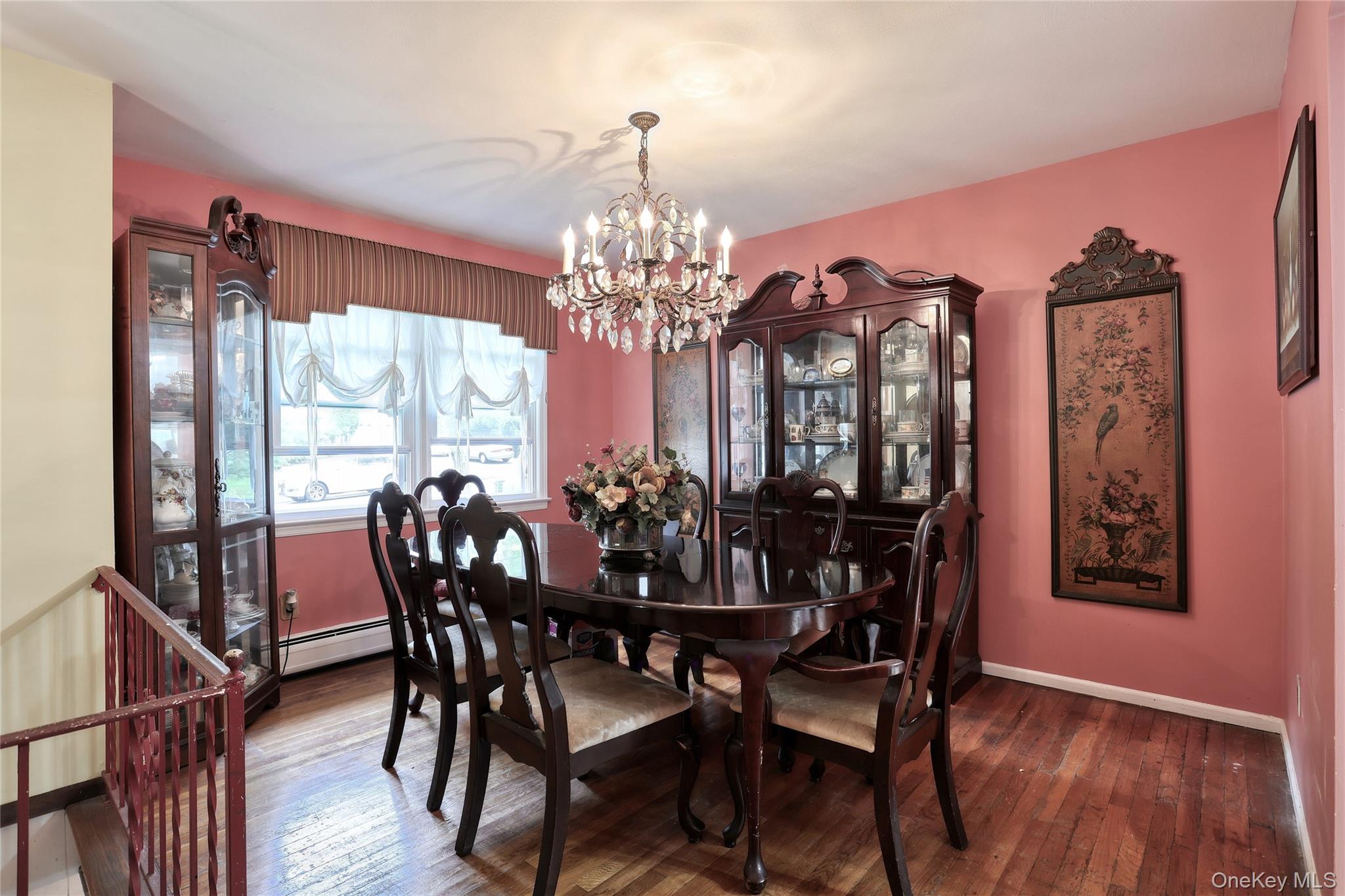 40 Eastbourne Drive, Chestnut Ridge, NY 10977