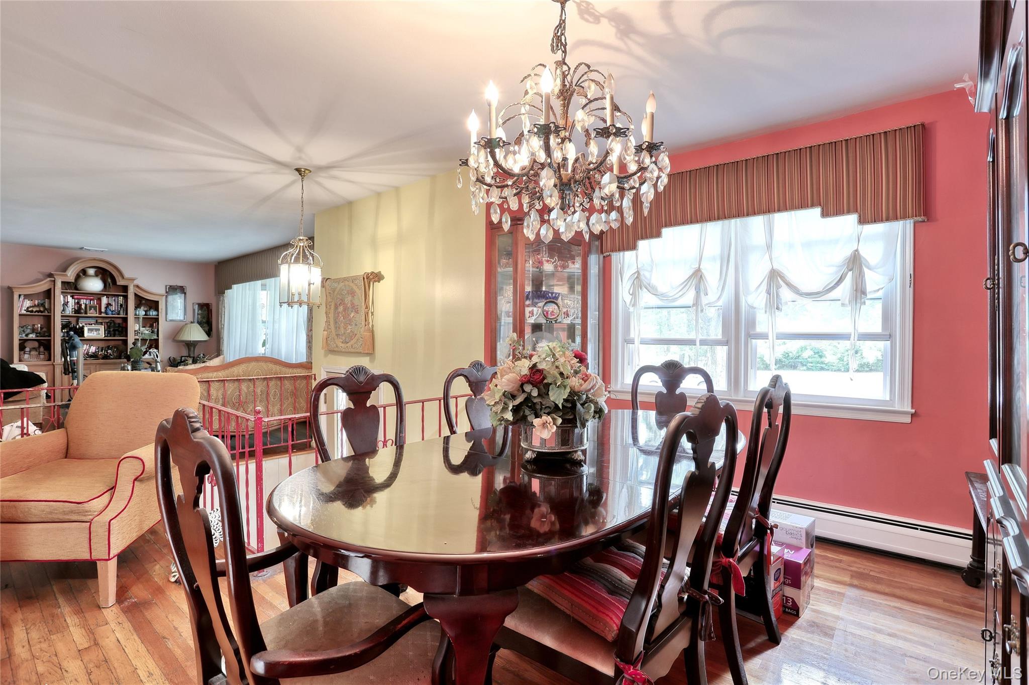 40 Eastbourne Drive, Chestnut Ridge, NY 10977