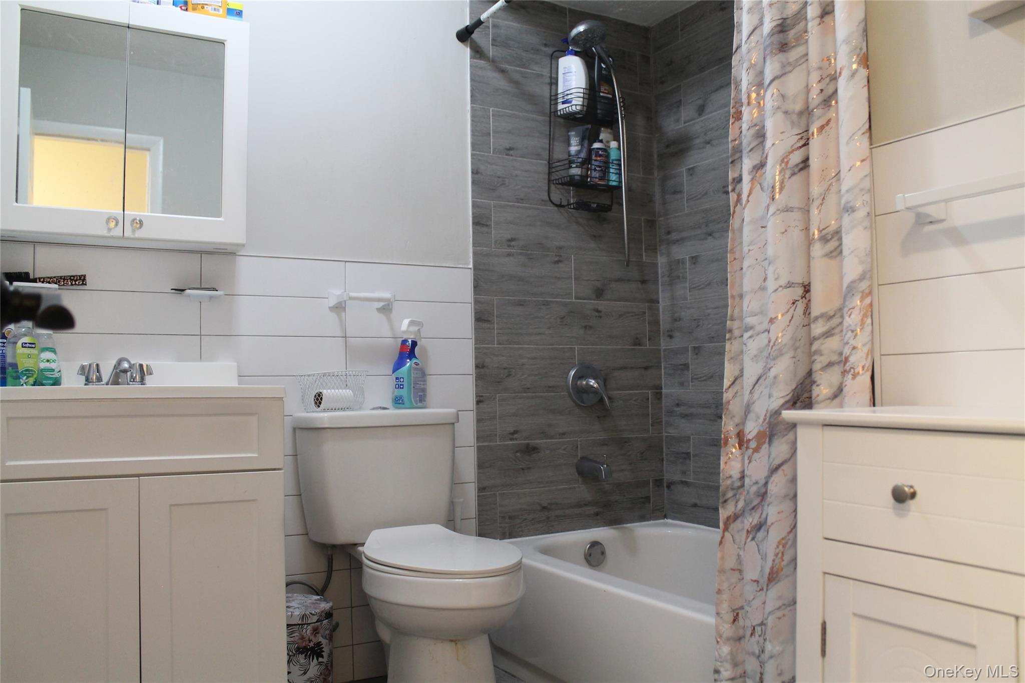 2401 Cherry Hill Drive # 2401, Poughkeepsie, NY 12603