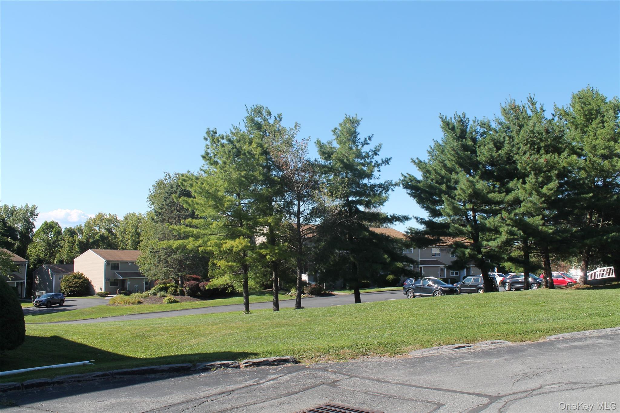 2401 Cherry Hill Drive # 2401, Poughkeepsie, NY 12603