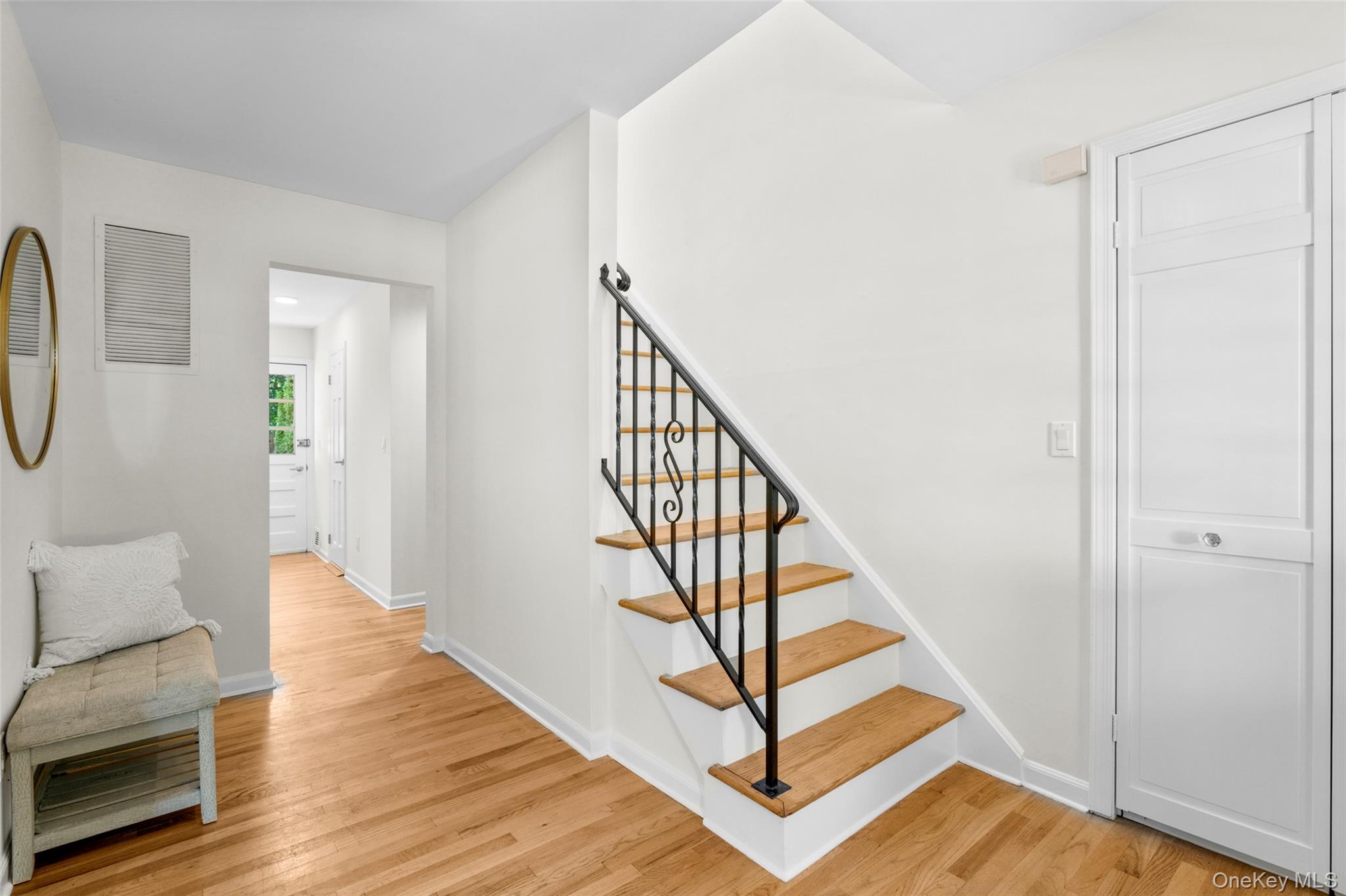 10 Jason Lane, Mamaroneck, NY 10543