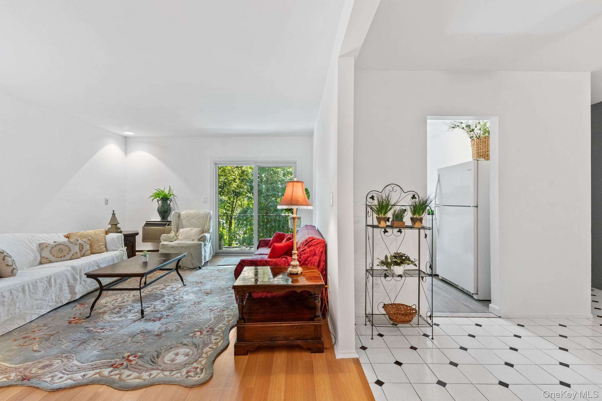 26 Fieldstone Drive # 5B, Hartsdale, NY 10530