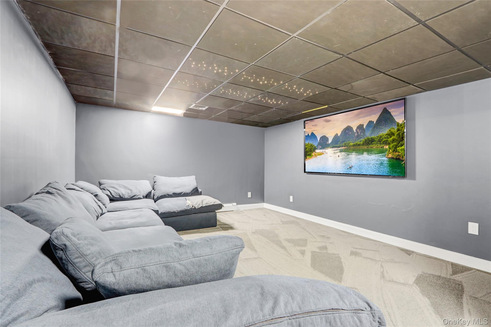 339 Meadow Lane, Mill Neck, NY 11765