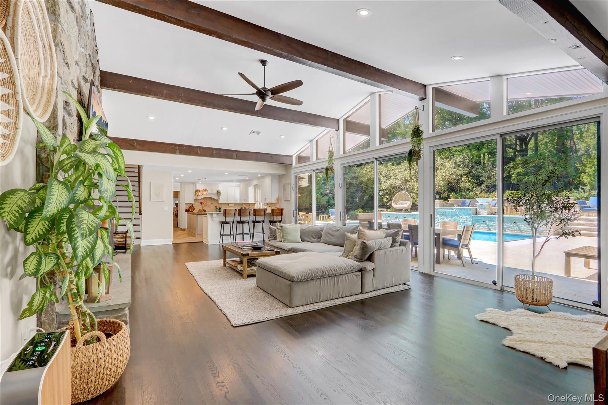 339 Meadow Lane, Mill Neck, NY 11765