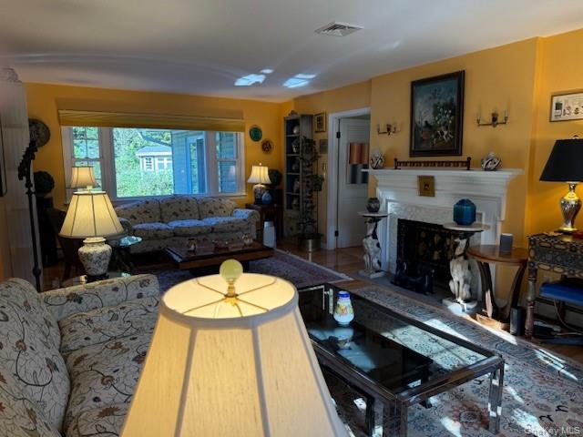 9 Beadart Place, Hyde Park, NY 12538