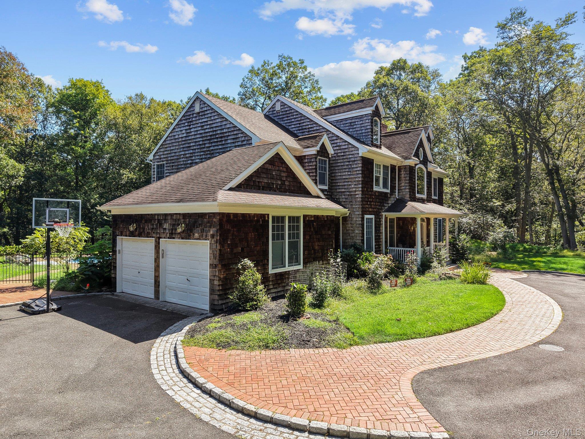 18 Watercrest Court, Head Of The Harbor, NY 11780