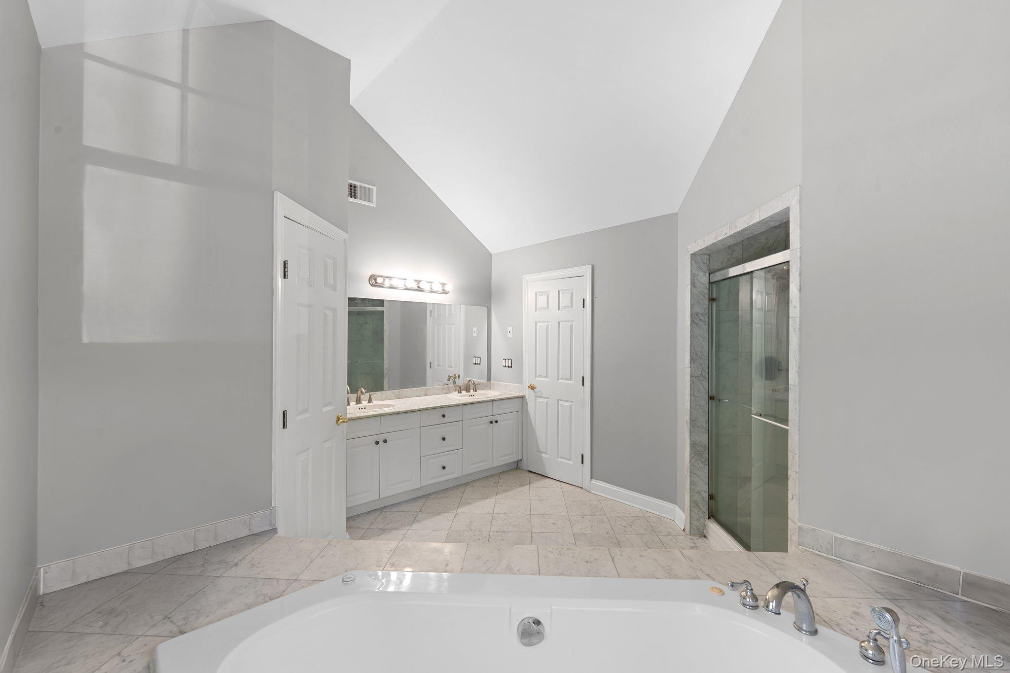 18 Watercrest Court, Head Of The Harbor, NY 11780