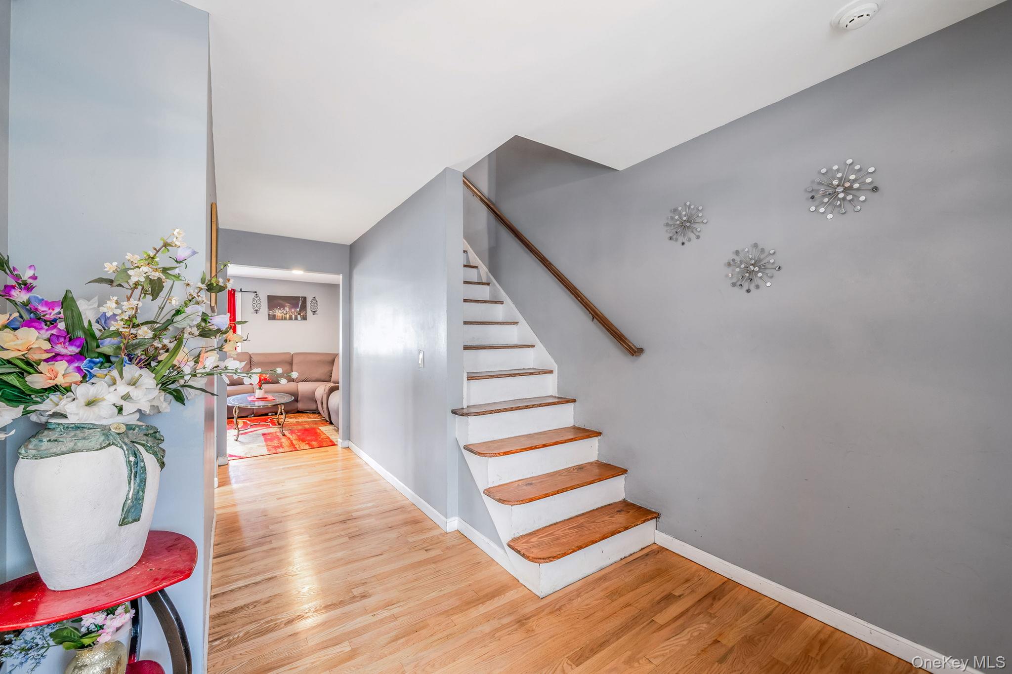 43 Hampton Avenue, Mastic, NY 11950