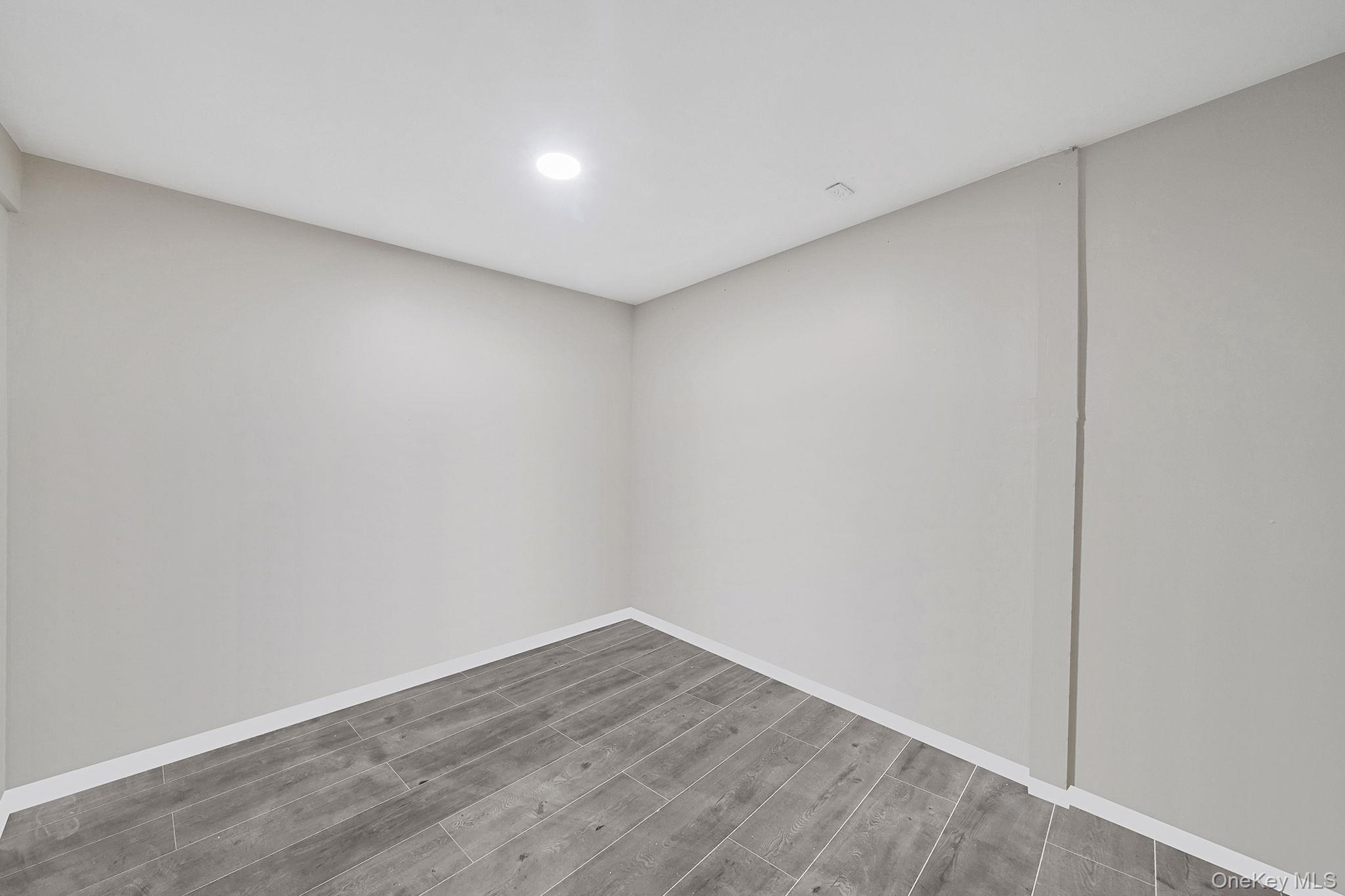 43 Hampton Avenue, Mastic, NY 11950