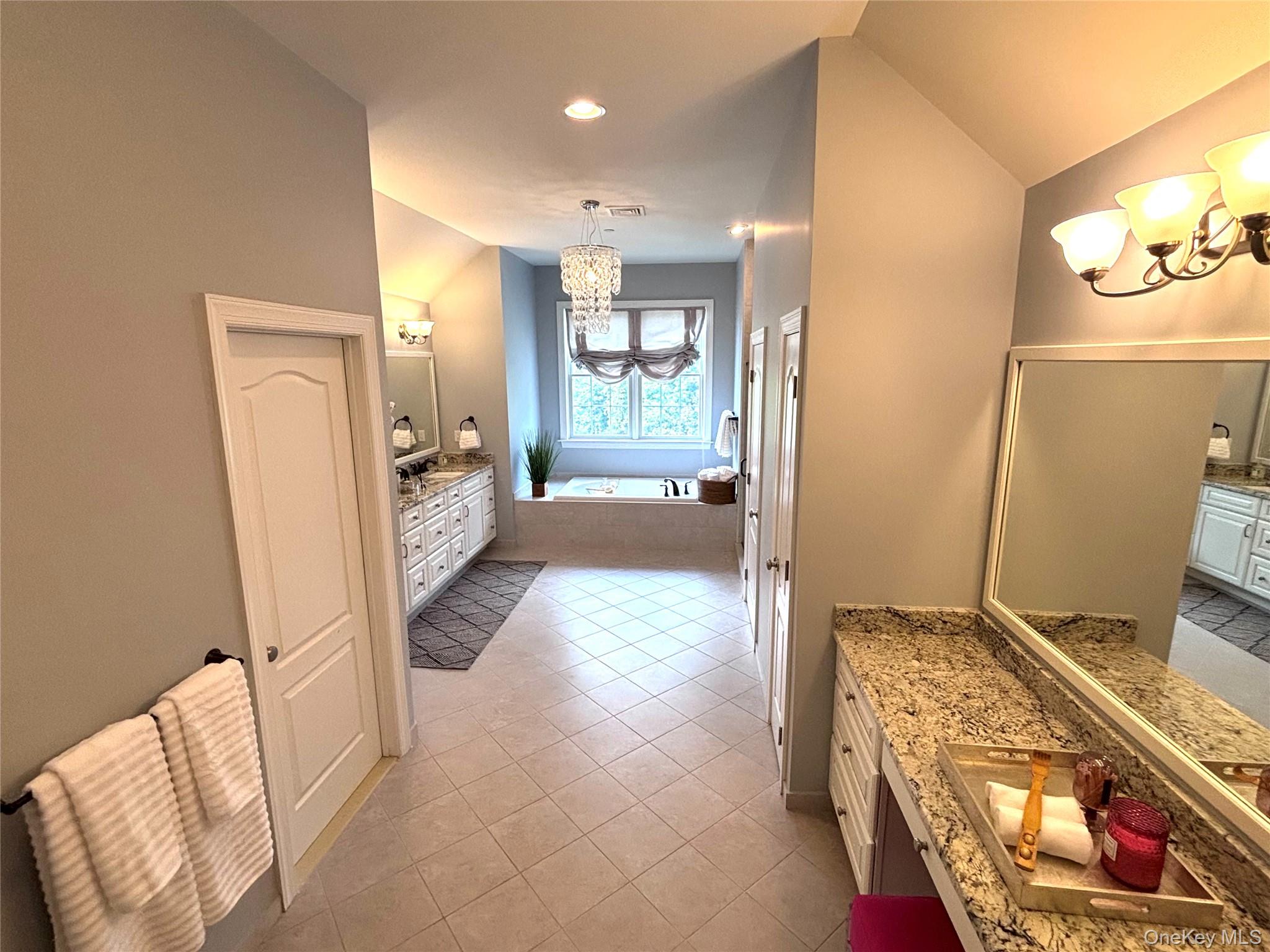 29 Cheshire Lane, Scarsdale, NY 10583