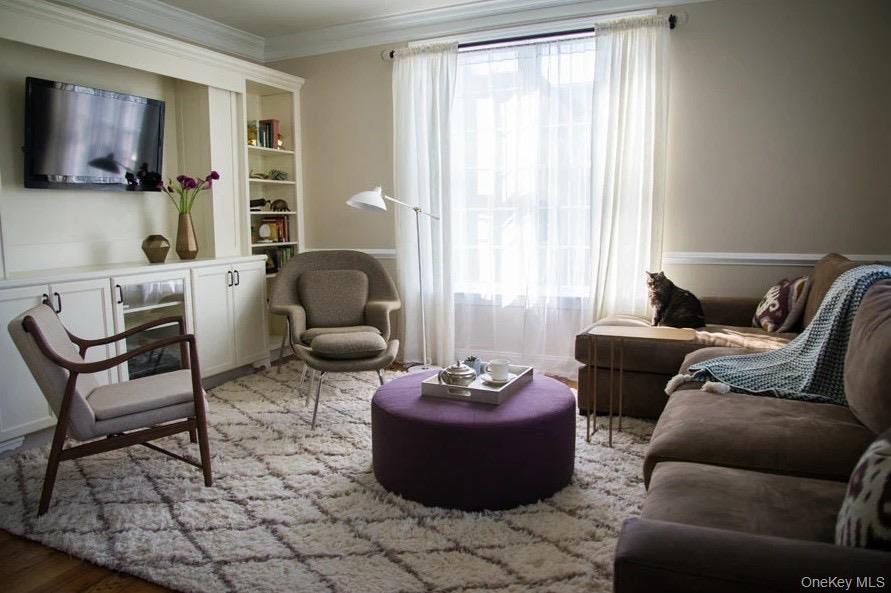 29 Cheshire Lane, Scarsdale, NY 10583