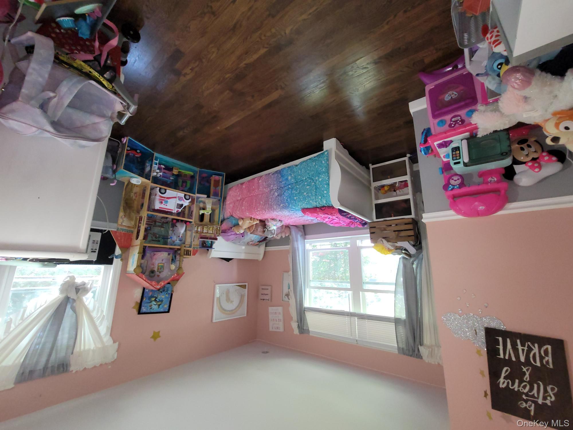 302 Bridgeport Avenue, Medford, NY 11763