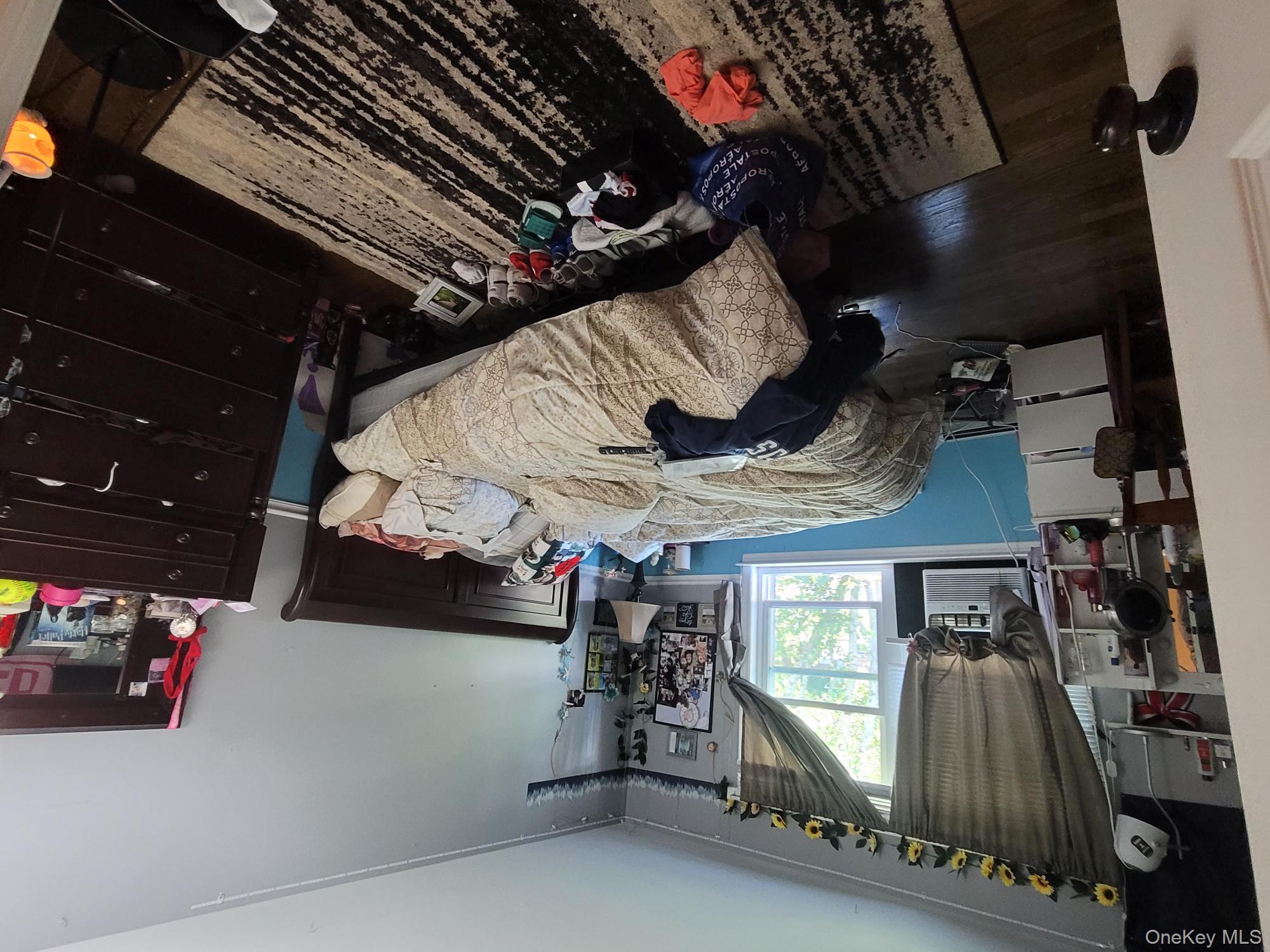 302 Bridgeport Avenue, Medford, NY 11763