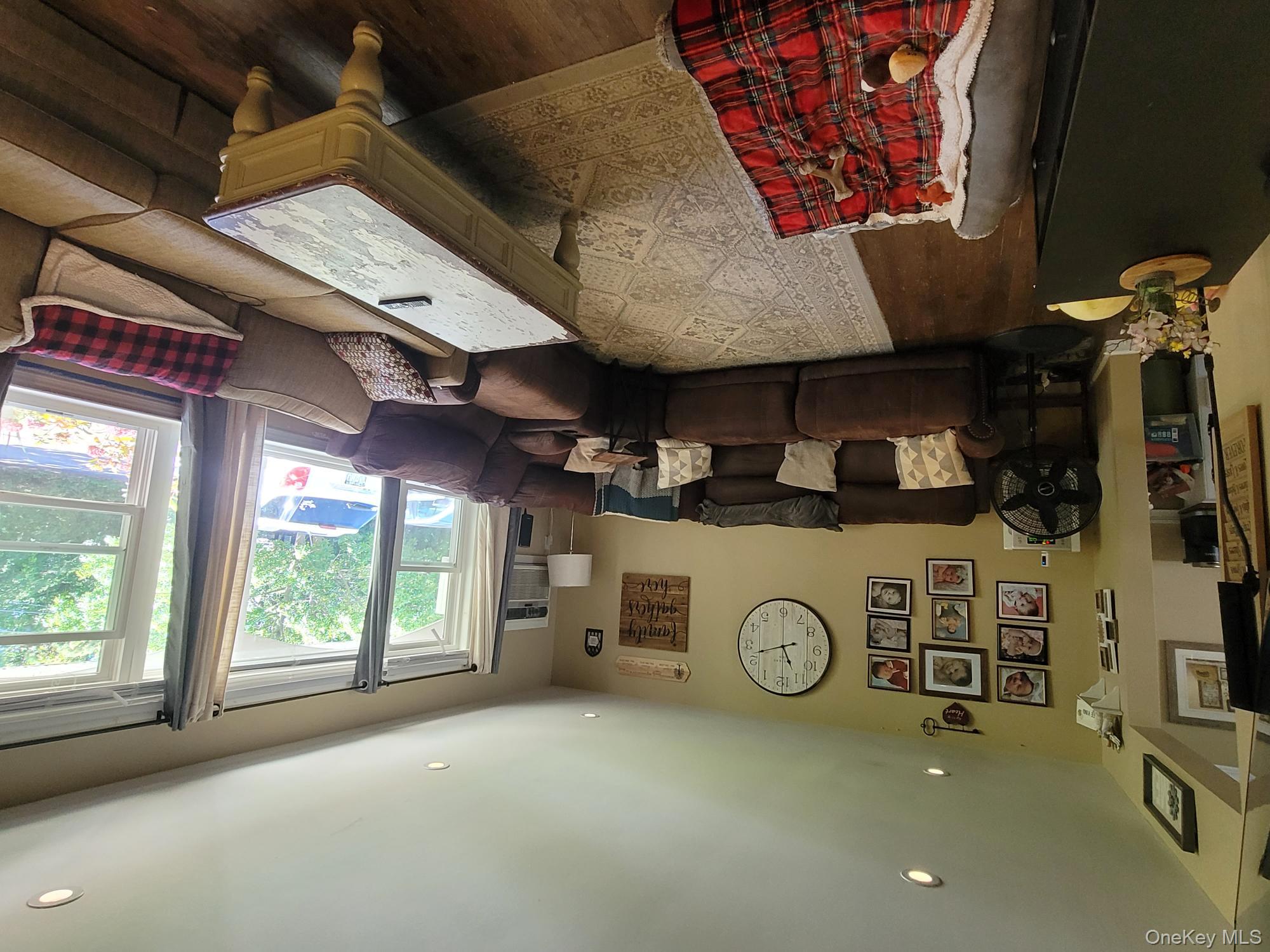 302 Bridgeport Avenue, Medford, NY 11763