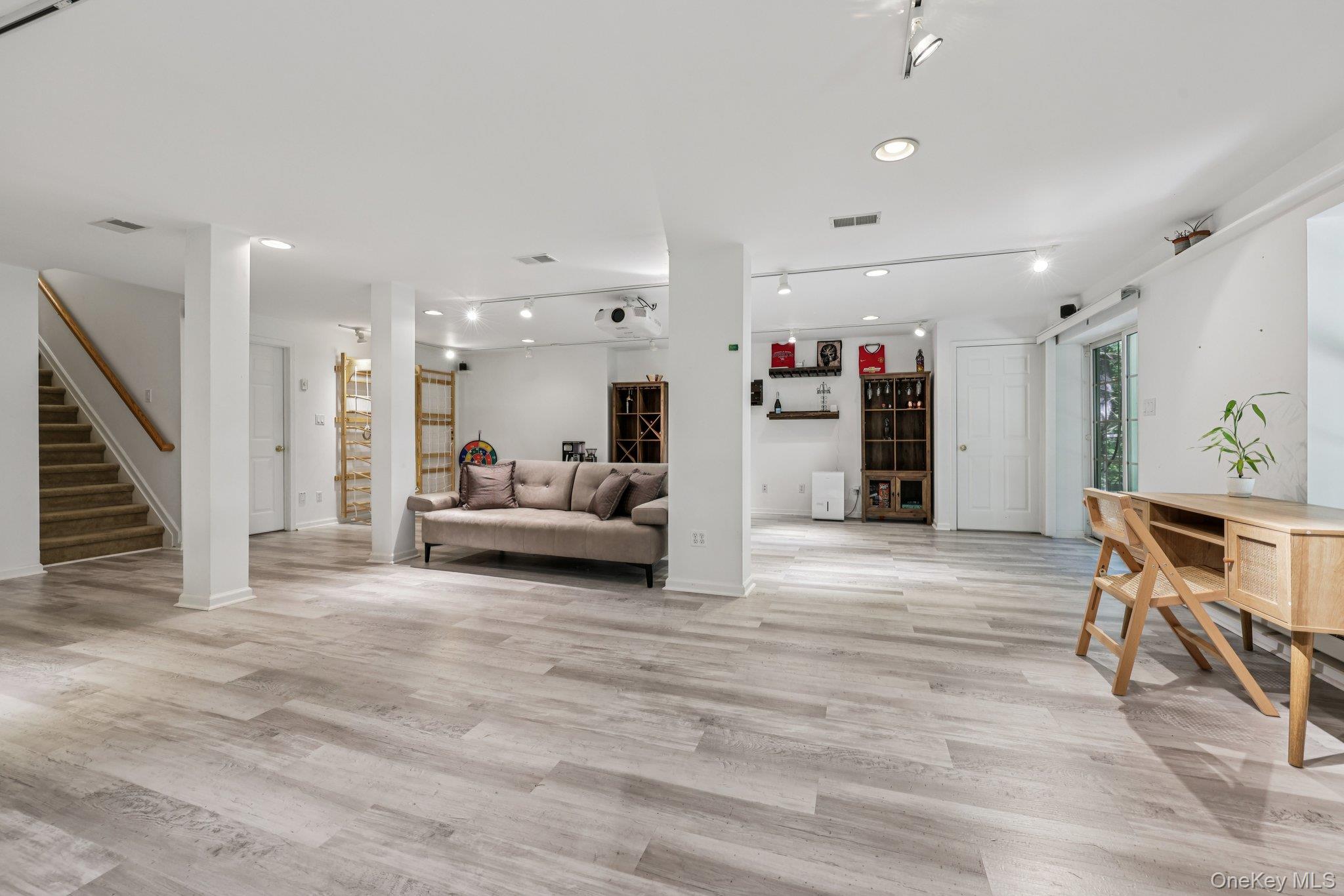 276 Woodlands Drive, Tuxedo Park, NY 10987